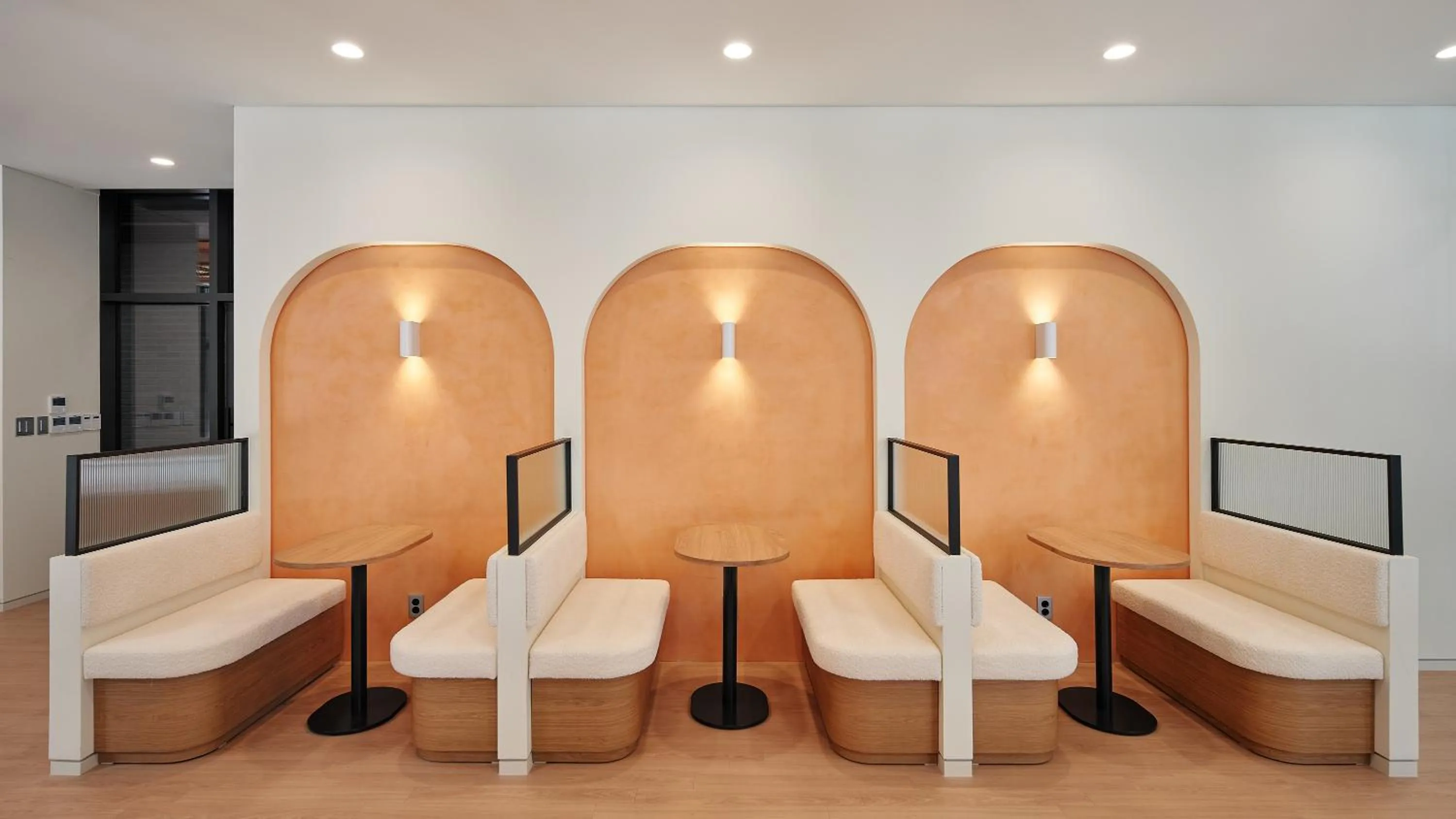 Business facilities in Hotel The Botanik Sewoon Myeongdong