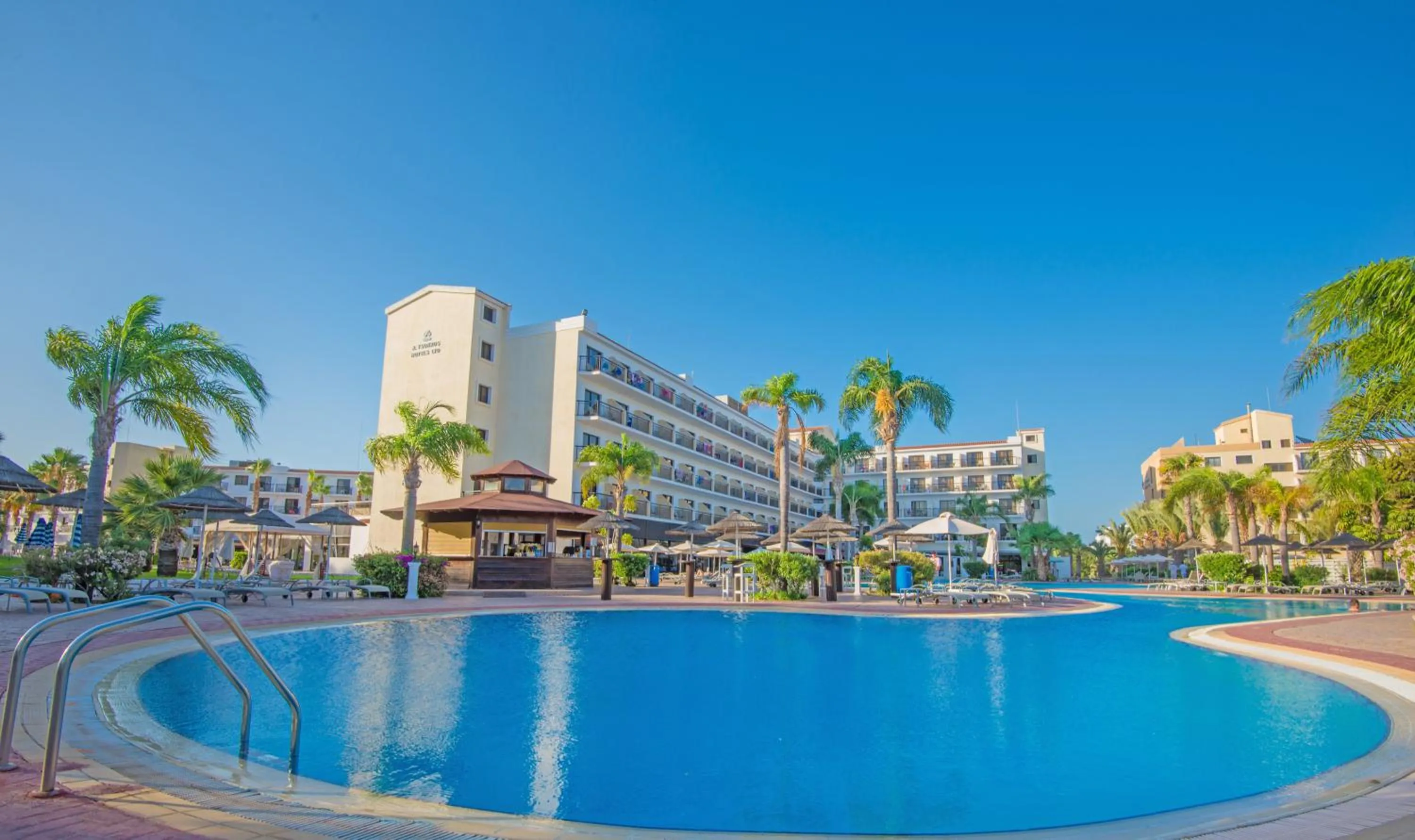 Tsokkos Gardens Hotel