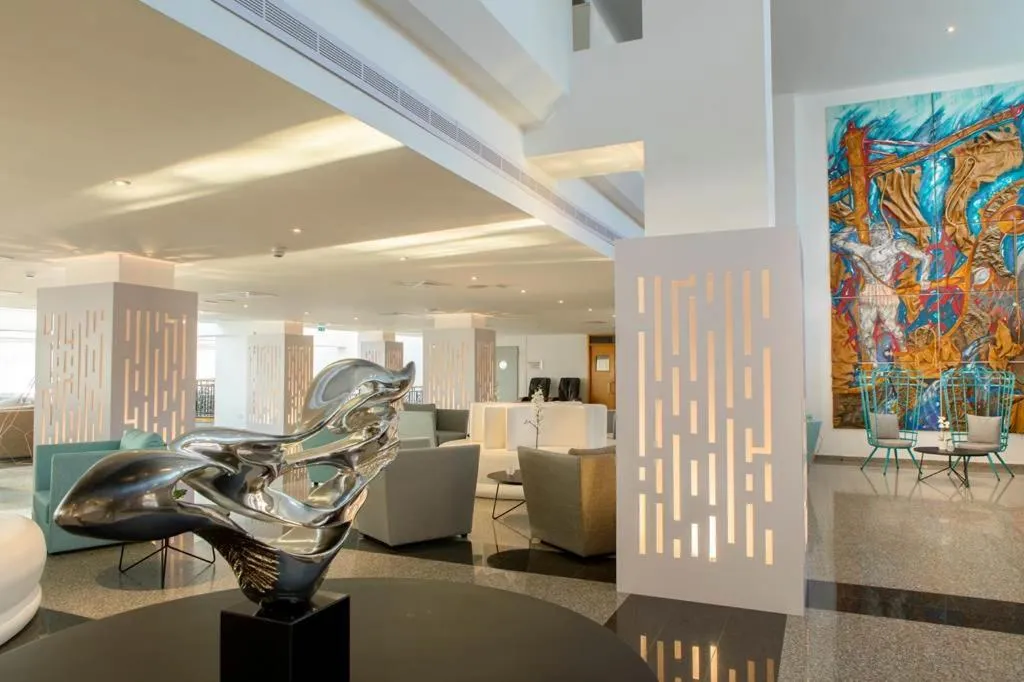 Decorative detail in Odessa Beach Hotel