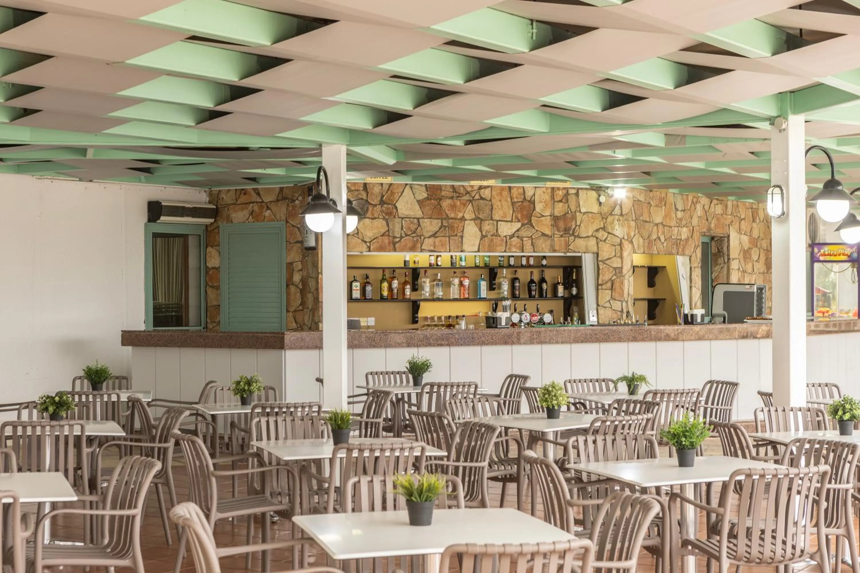 Lounge or bar in Antigoni Hotel