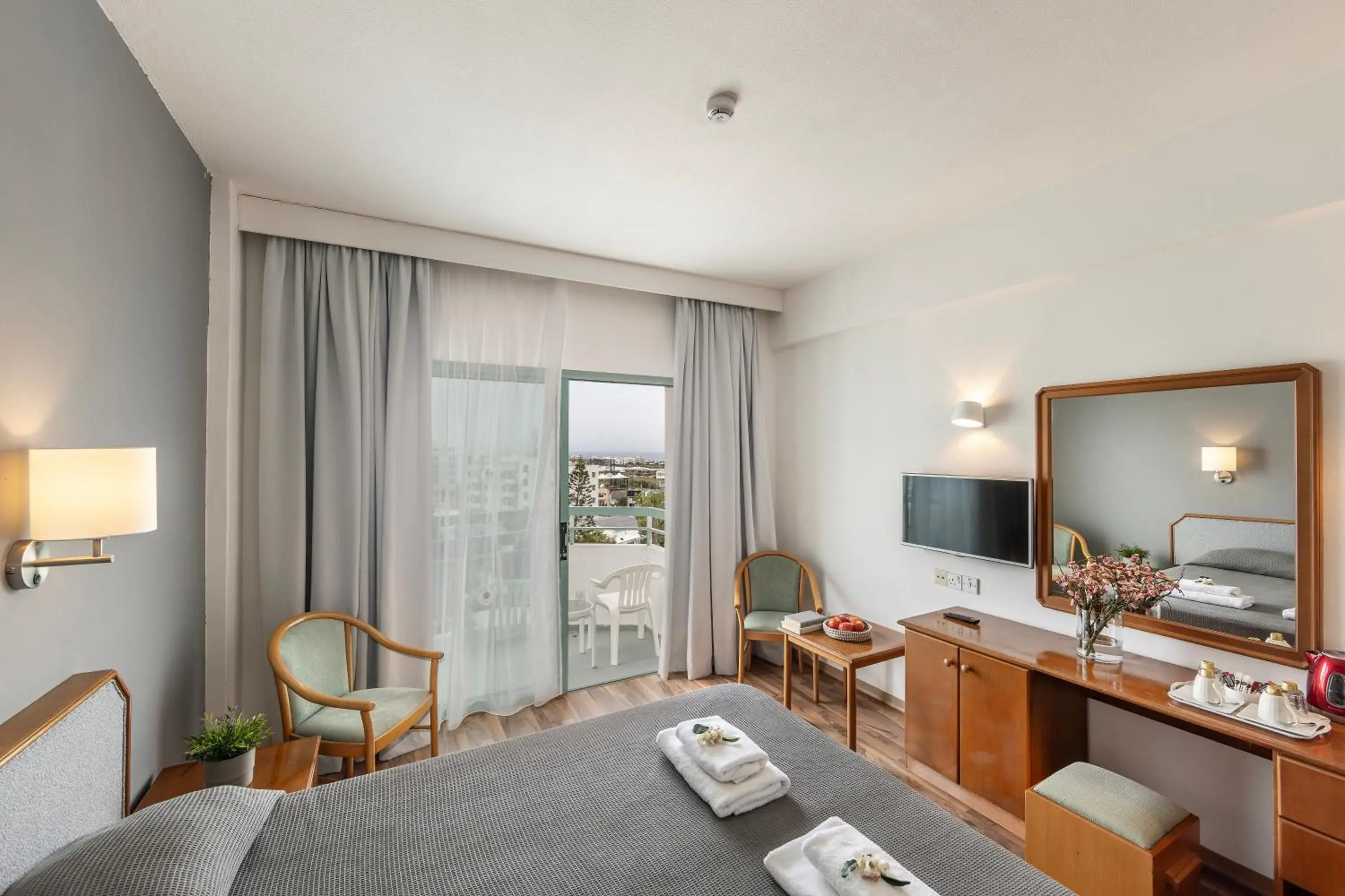 Bedroom in Antigoni Hotel Bedroom in Antigoni Hotel