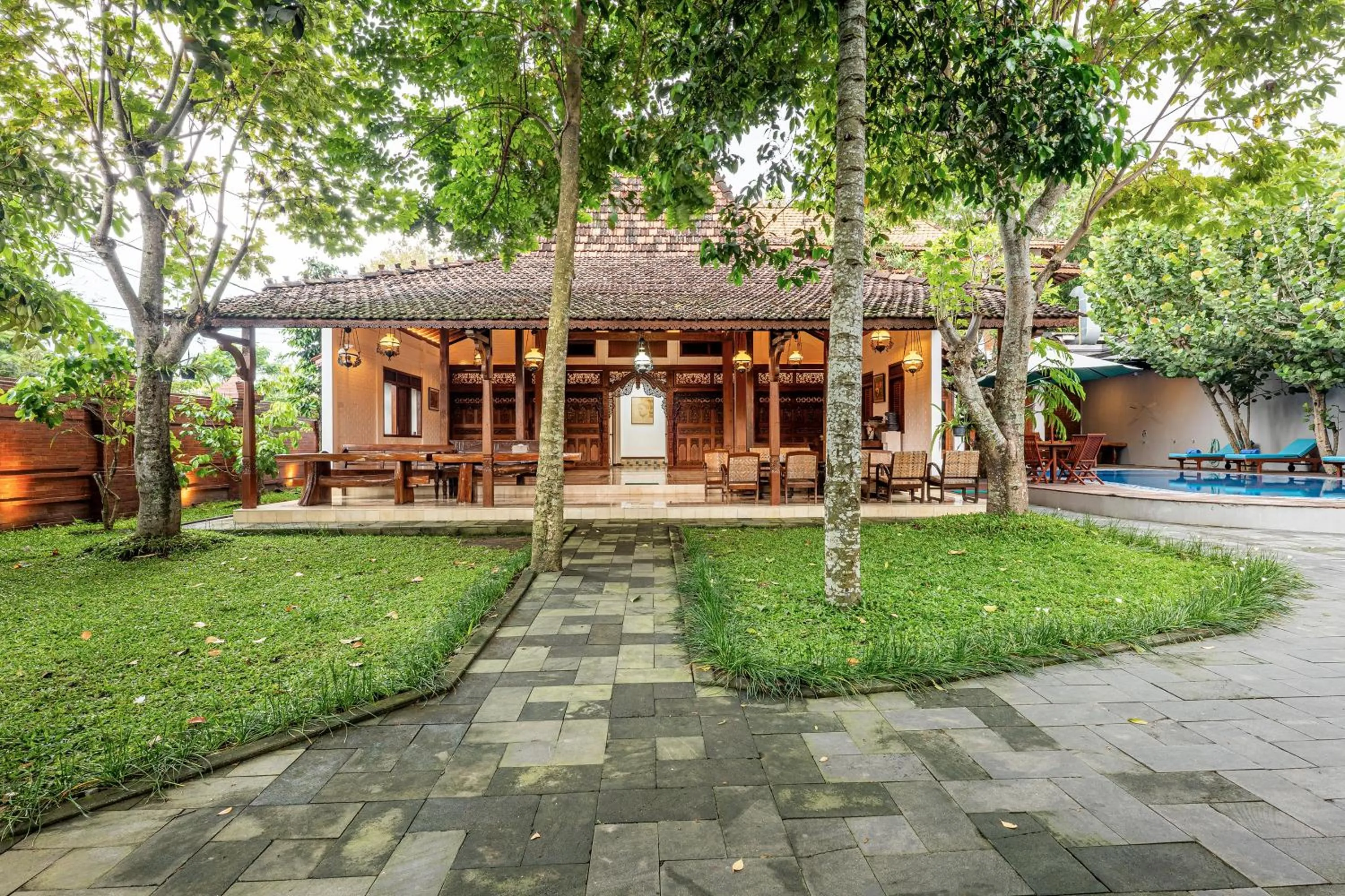 Property building in Joglo Wardani