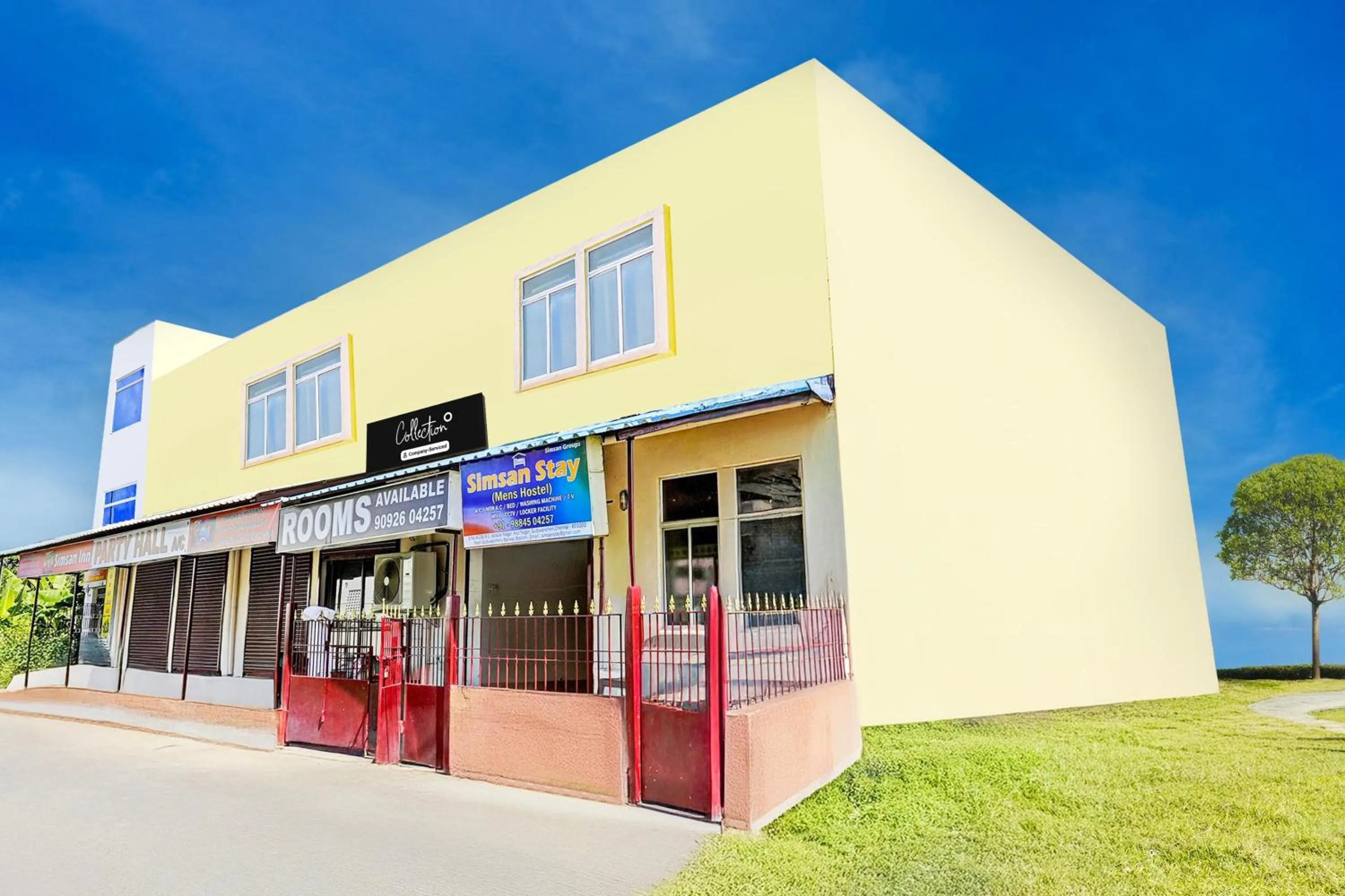 Facade/entrance in Super Collection O Guduvancheri Railway Station