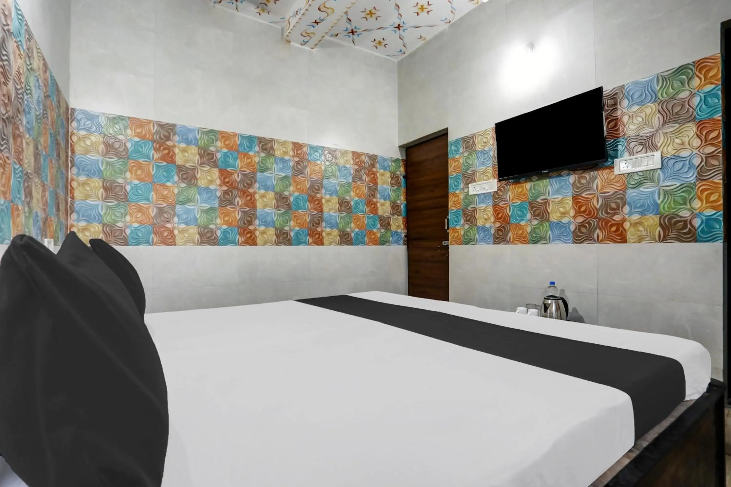 Bedroom in Hotel O Kailash Mansarovar