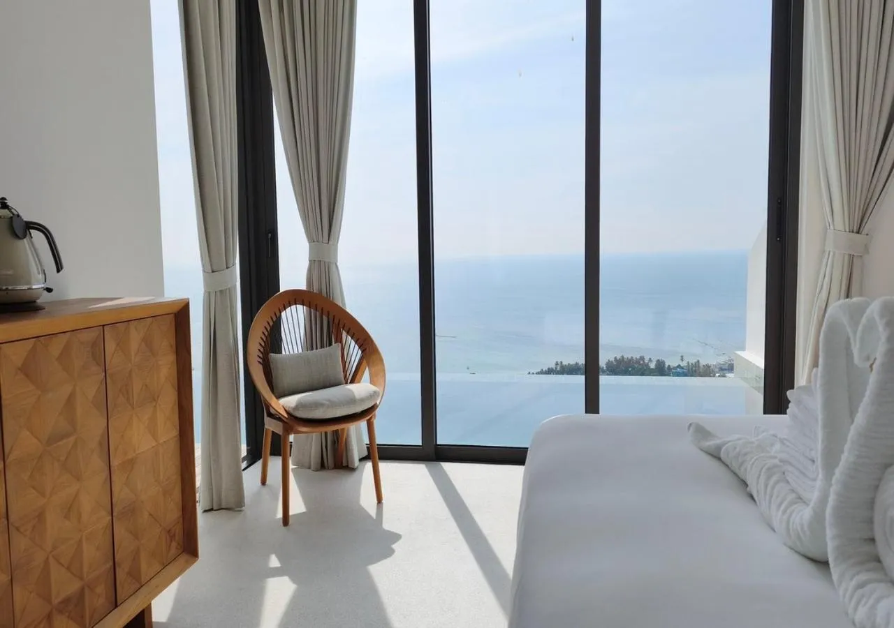 Bed in Anzhu Seamate Villa Samui