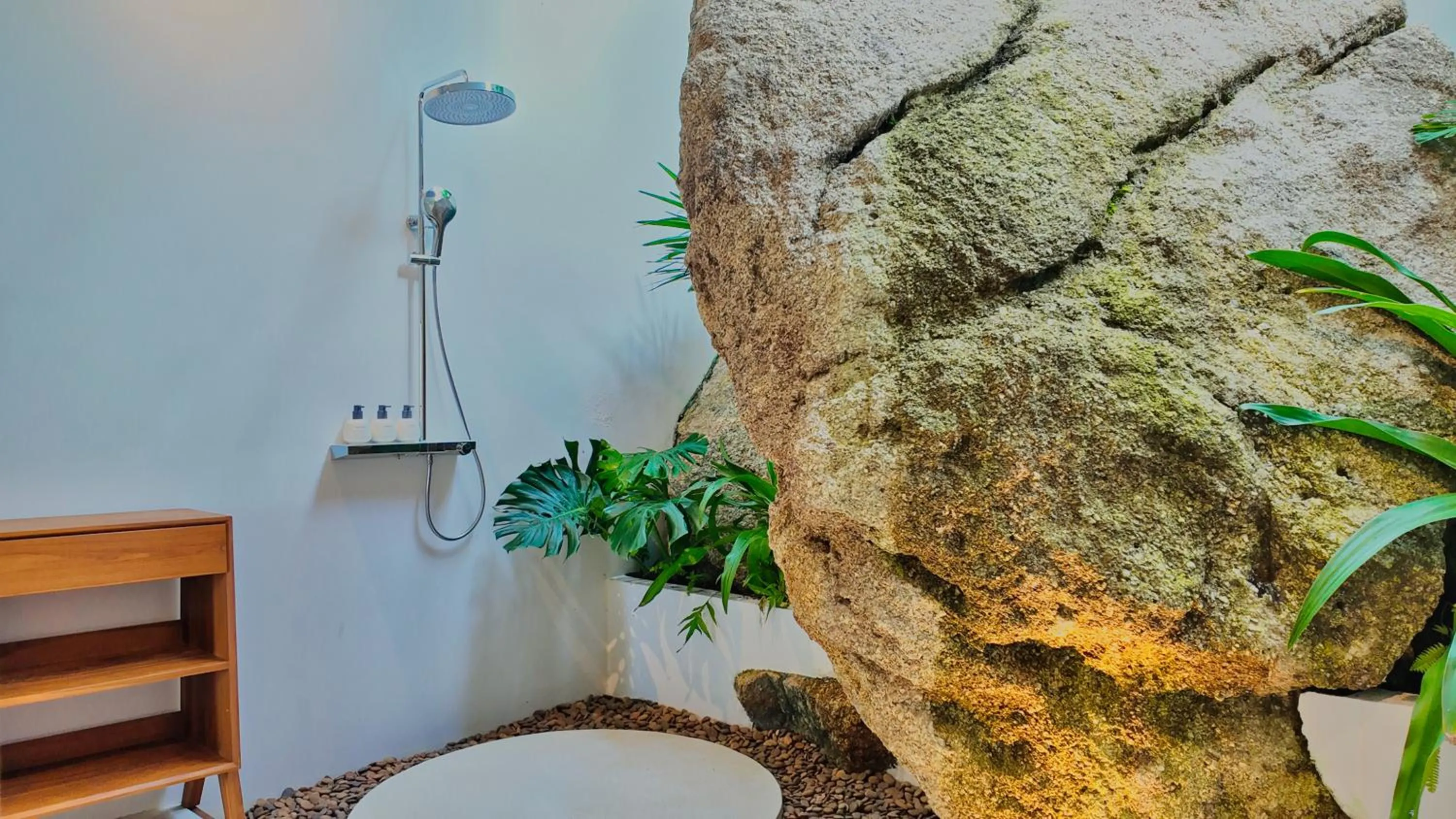 Shower in Anzhu Seamate Villa Samui