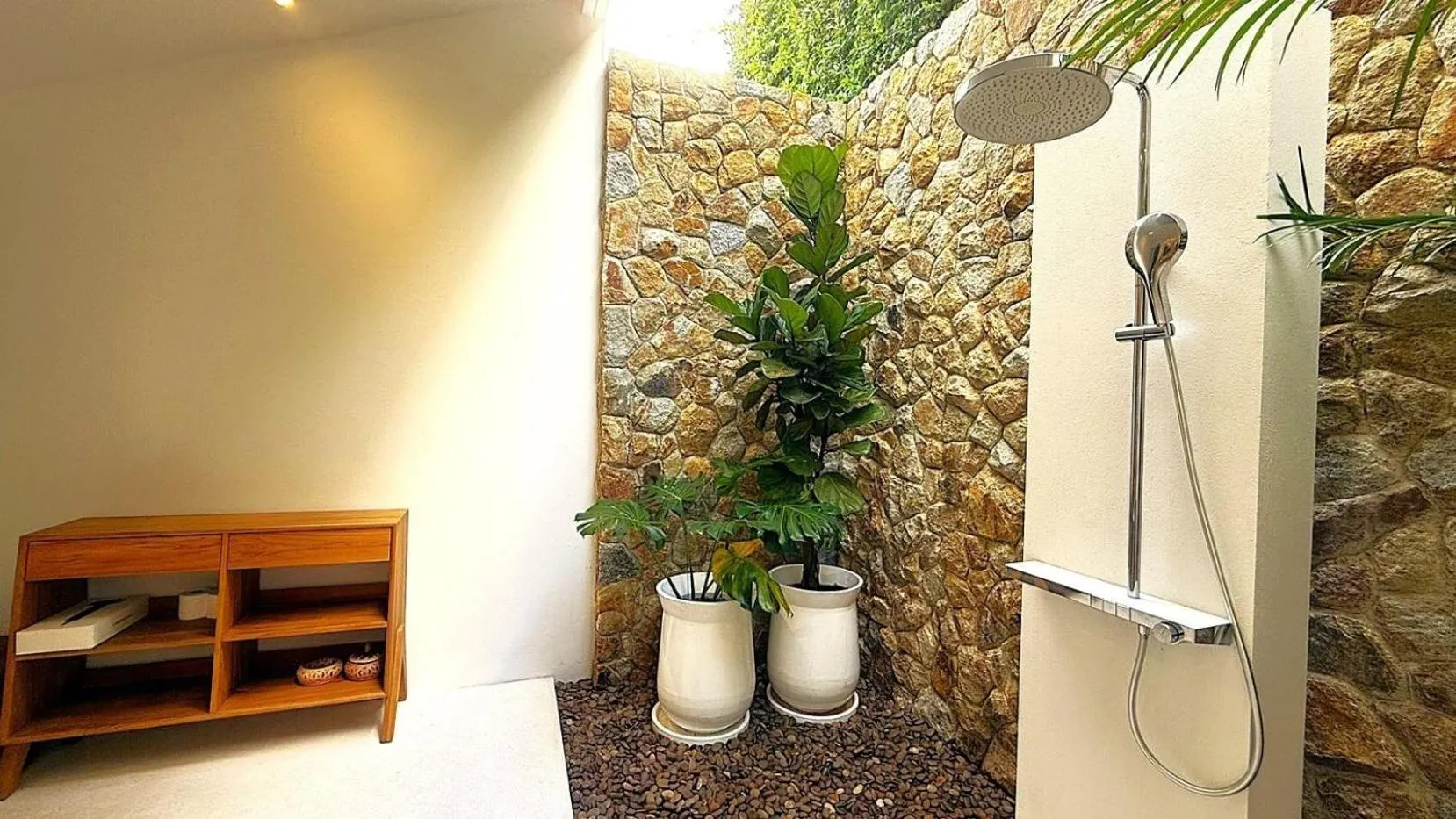 Shower in Anzhu Seamate Villa Samui