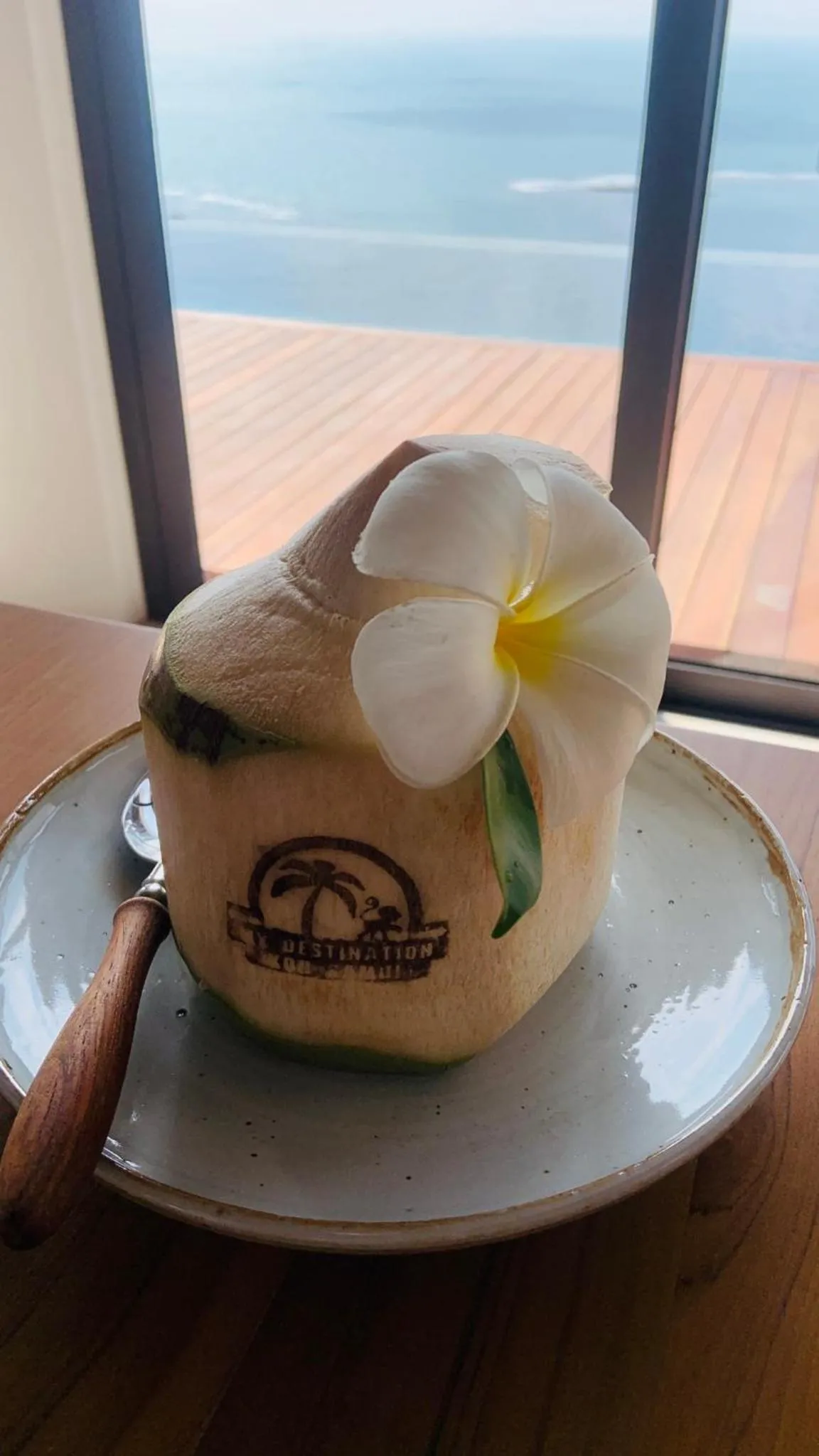 Food and drinks in Anzhu Seamate Villa Samui