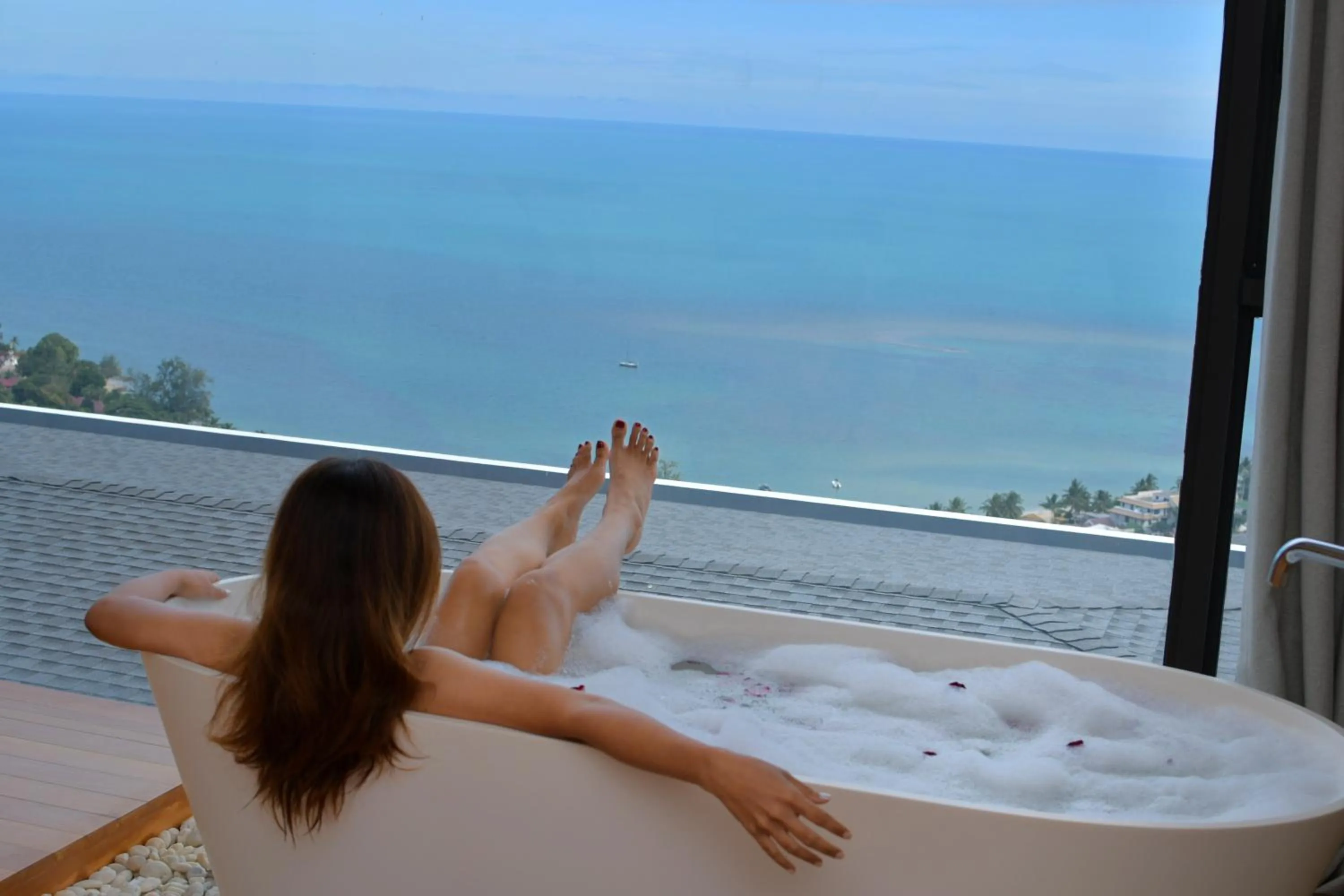 People in Anzhu Seamate Villa Samui