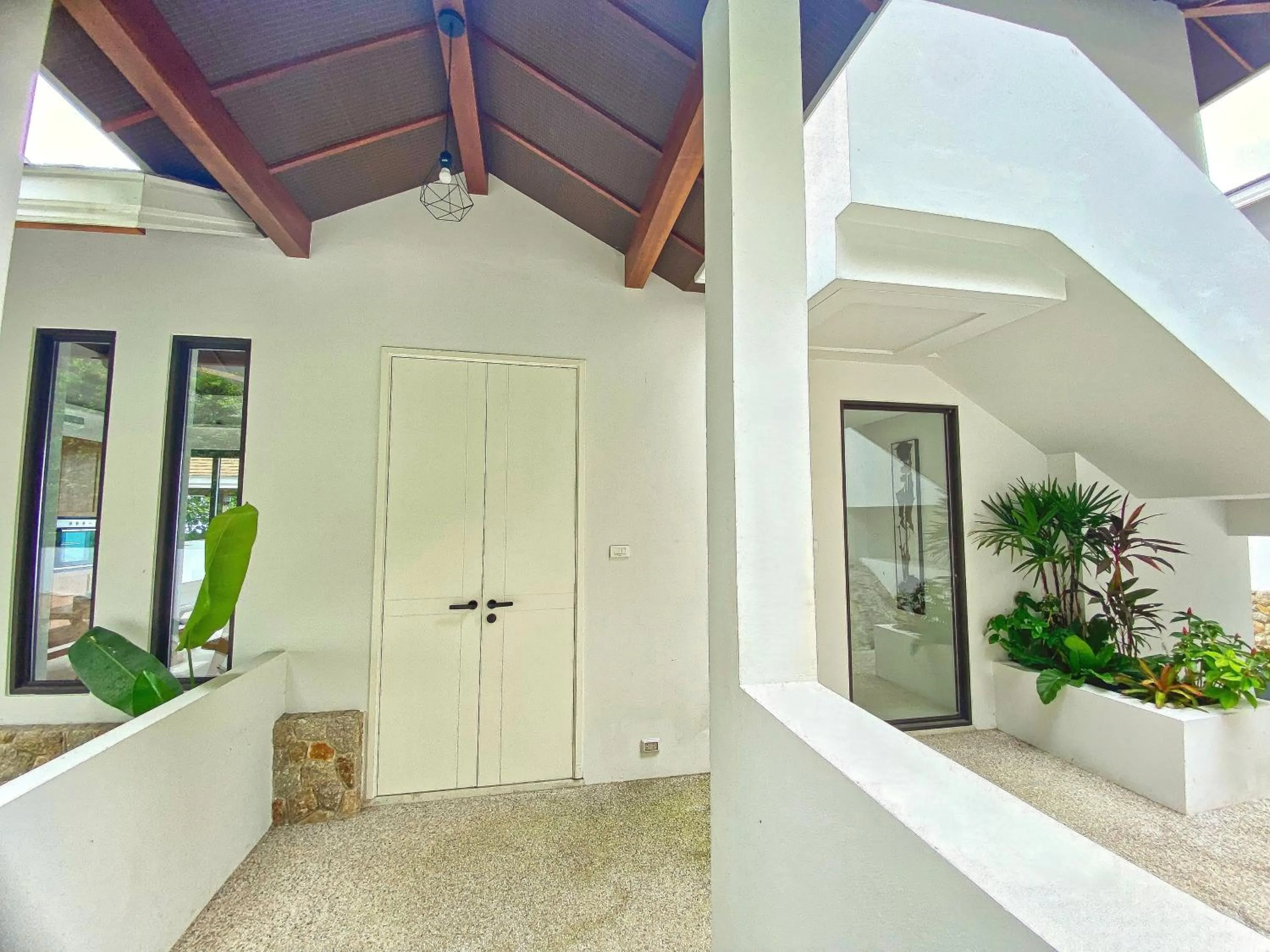 Facade/entrance in Anzhu Seamate Villa Samui