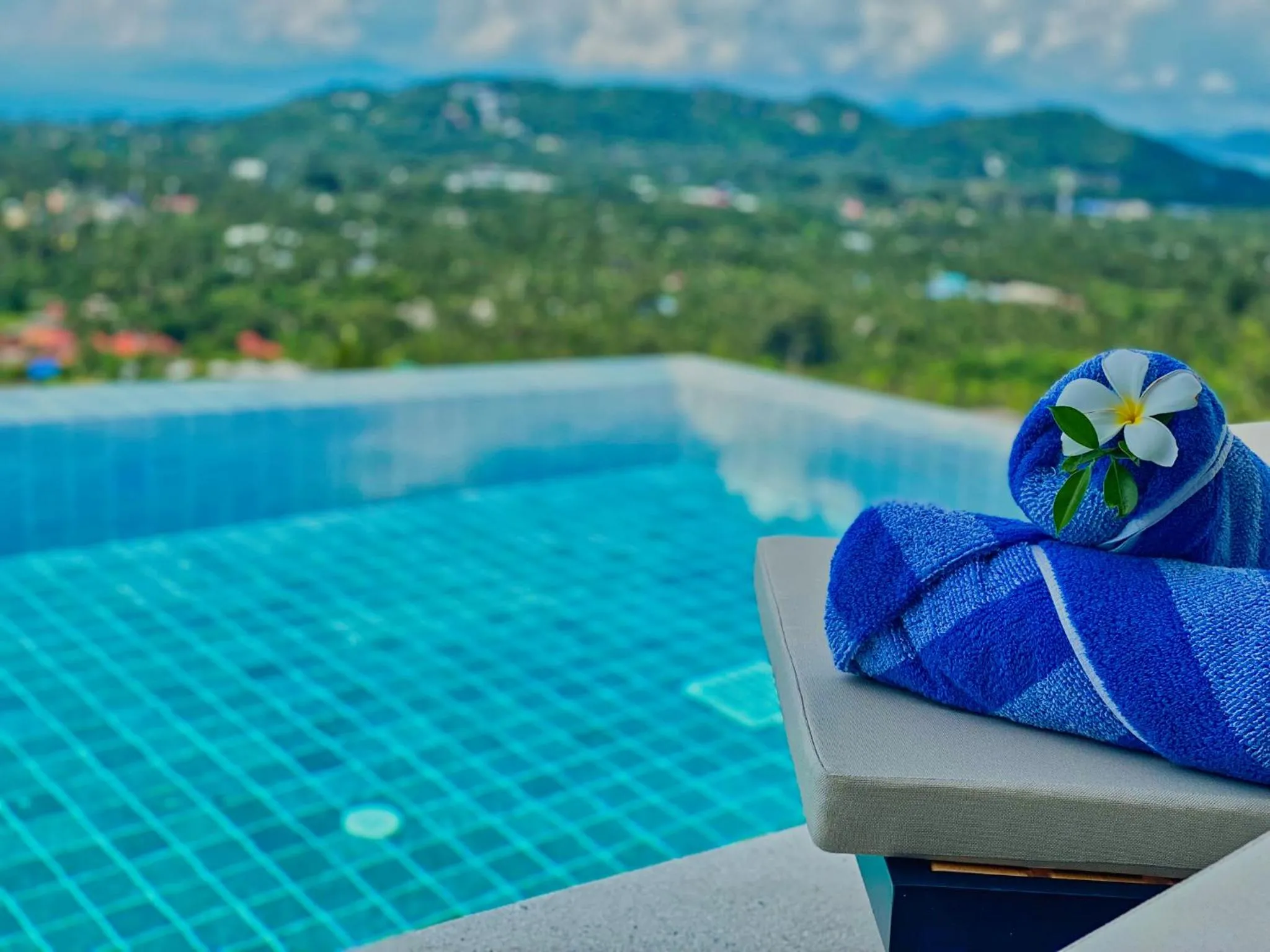 Sea view in Anzhu Seamate Villa Samui