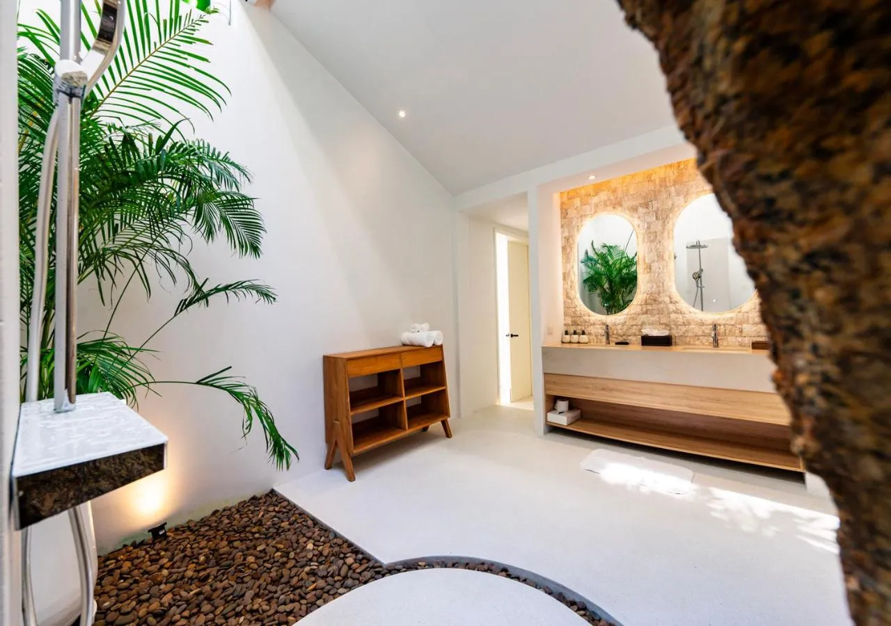 Bathroom, Bed in Anzhu Seamate Villa Samui