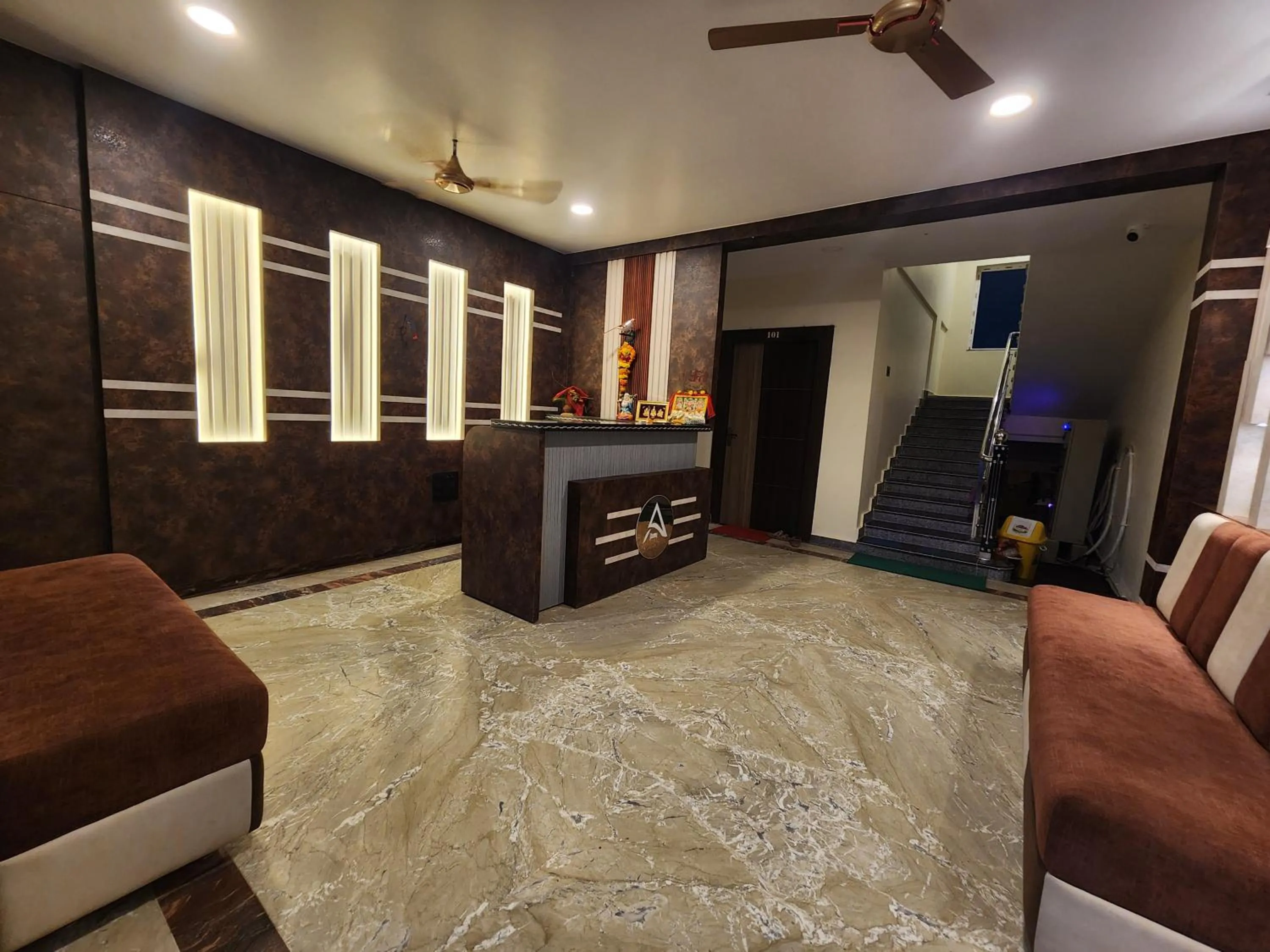 HOTEL ABHISHEK inn
