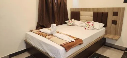 HOTEL ABHISHEK inn