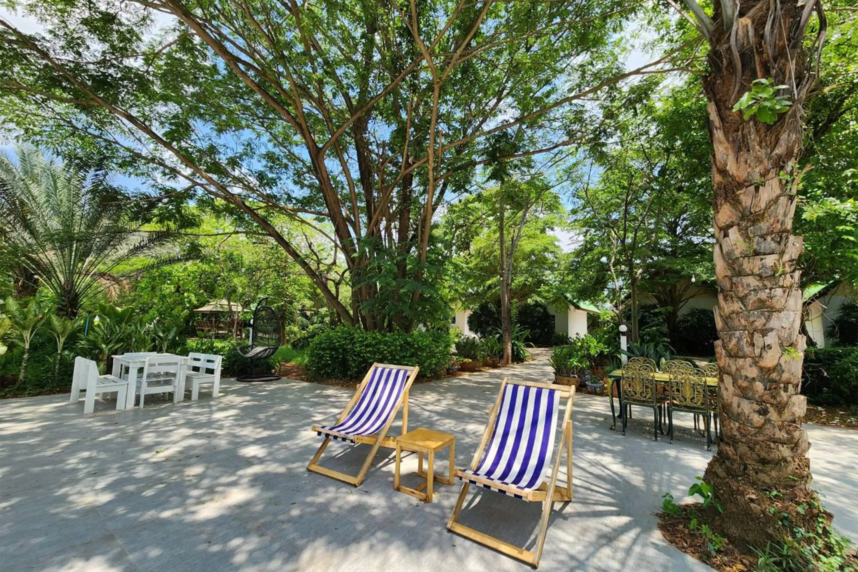 Garden in Rung Rueng Resort