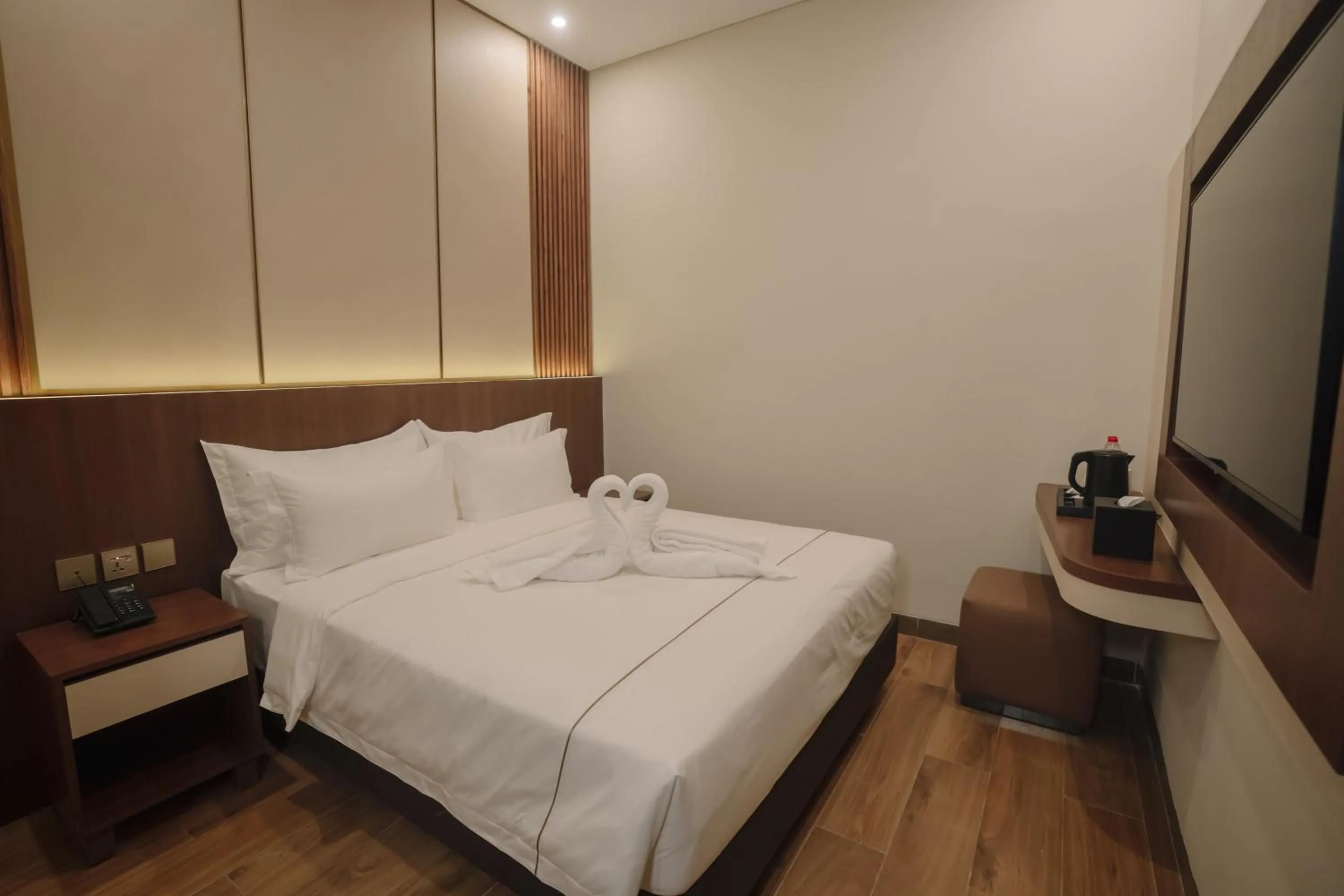 Bedroom, Bed in Parkside's Hotel Palembang