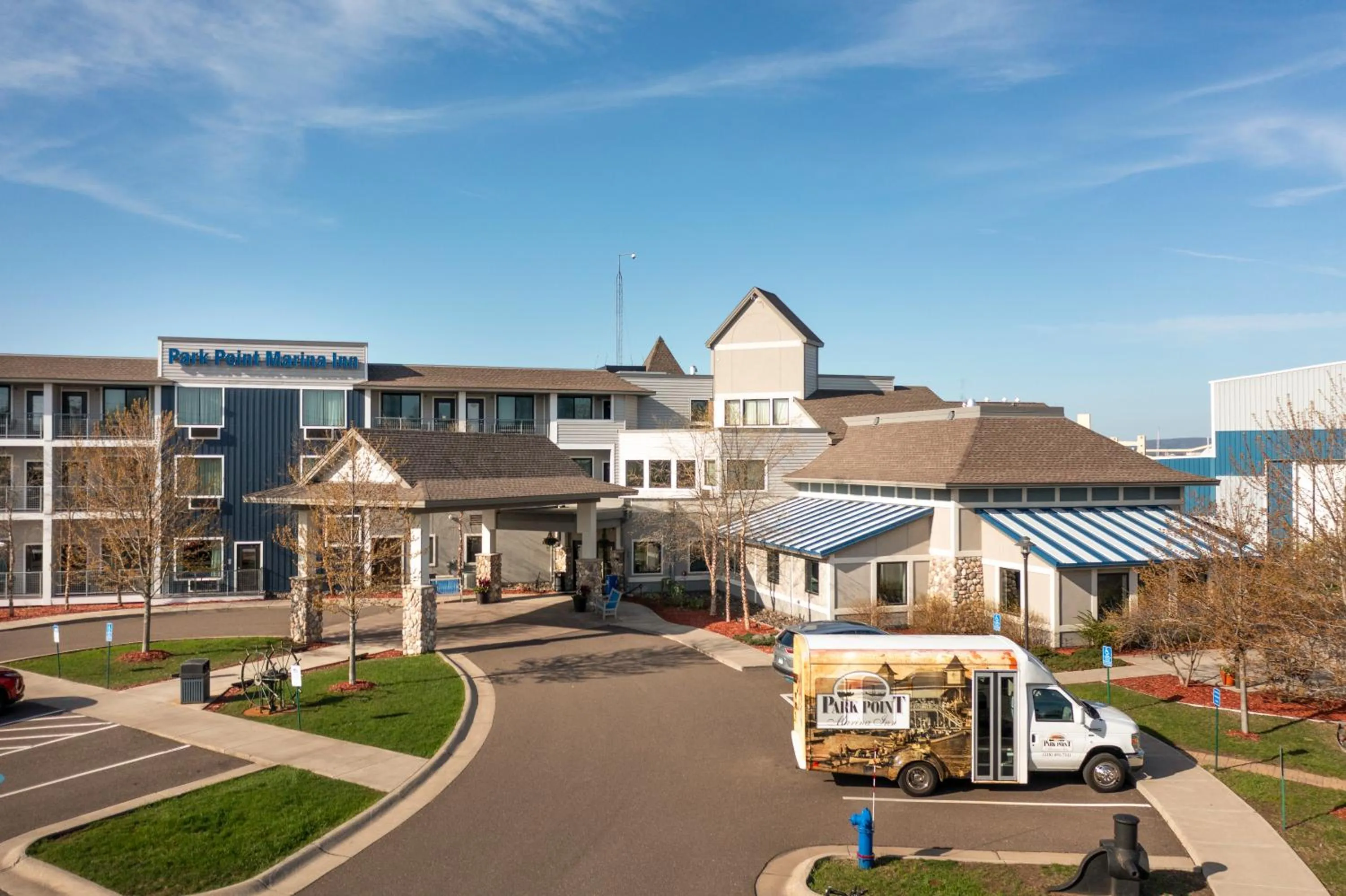 Property building in Park Point Marina Inn