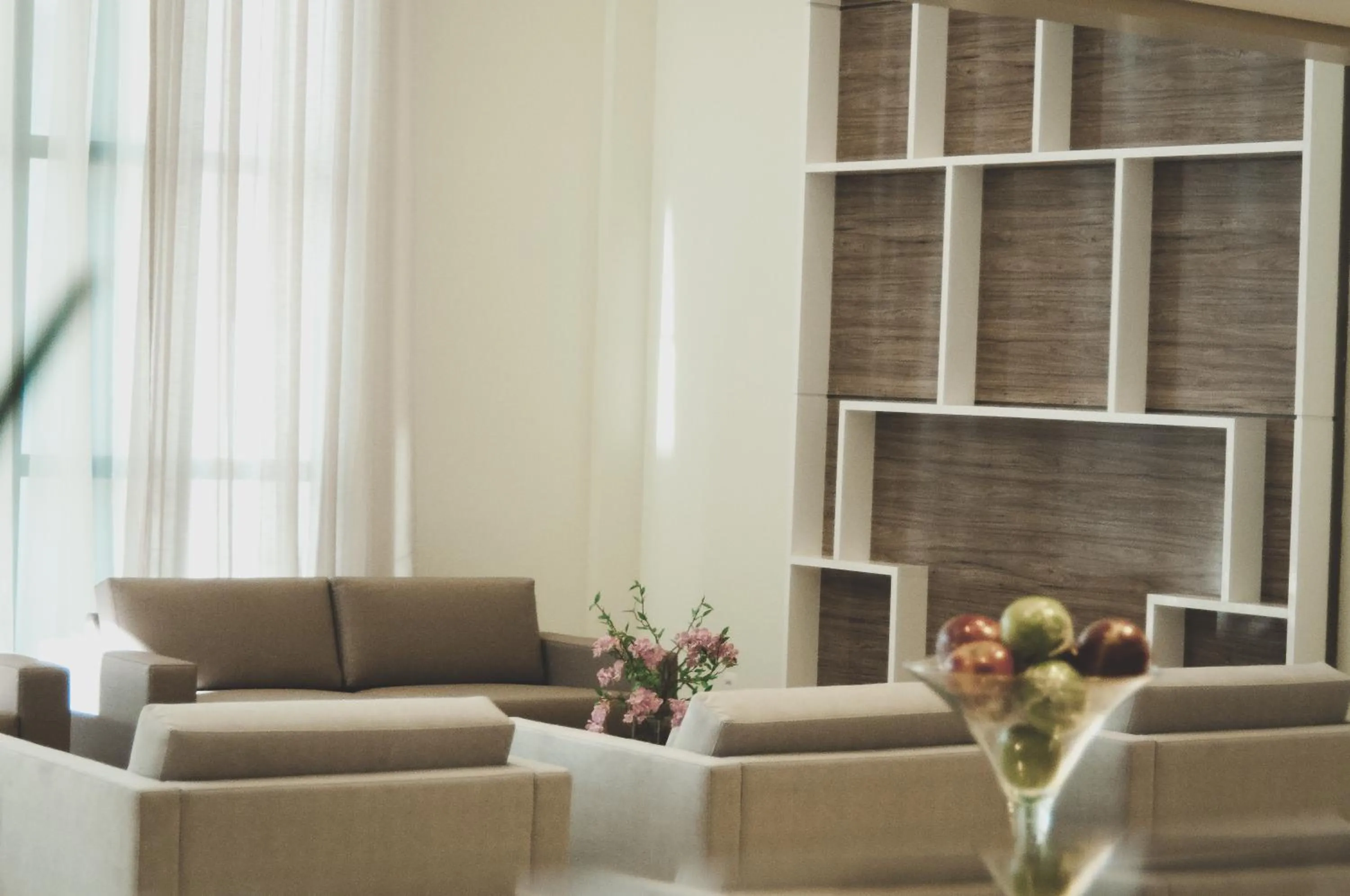 Communal lounge/ TV room in Nobile Suites Gran Lumni