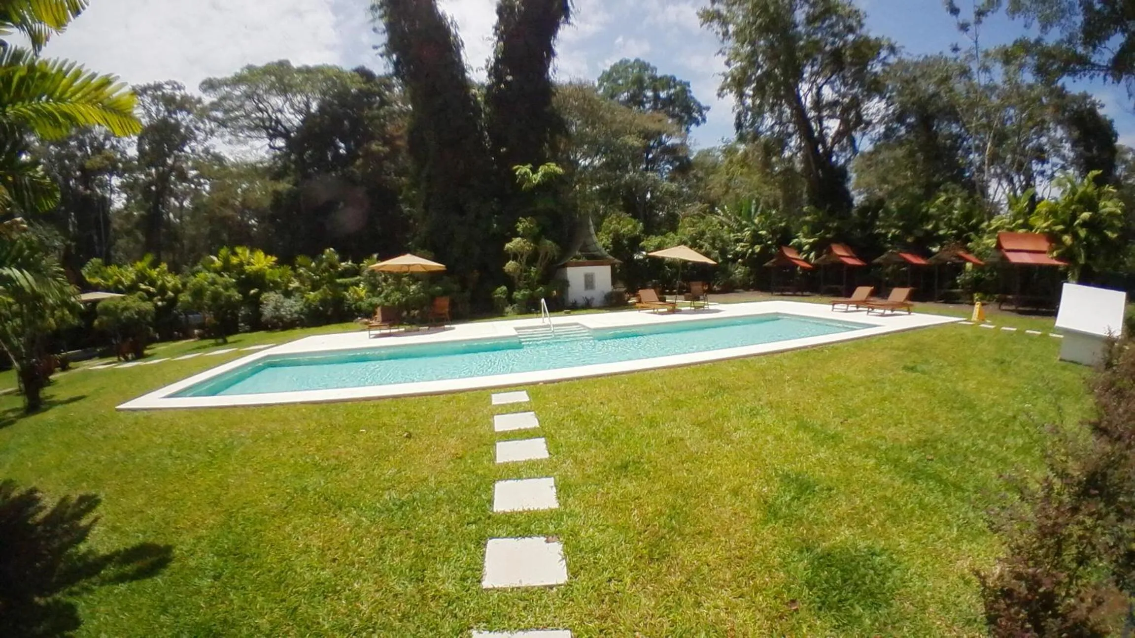 Swimming pool in Lanna Ban Hotel