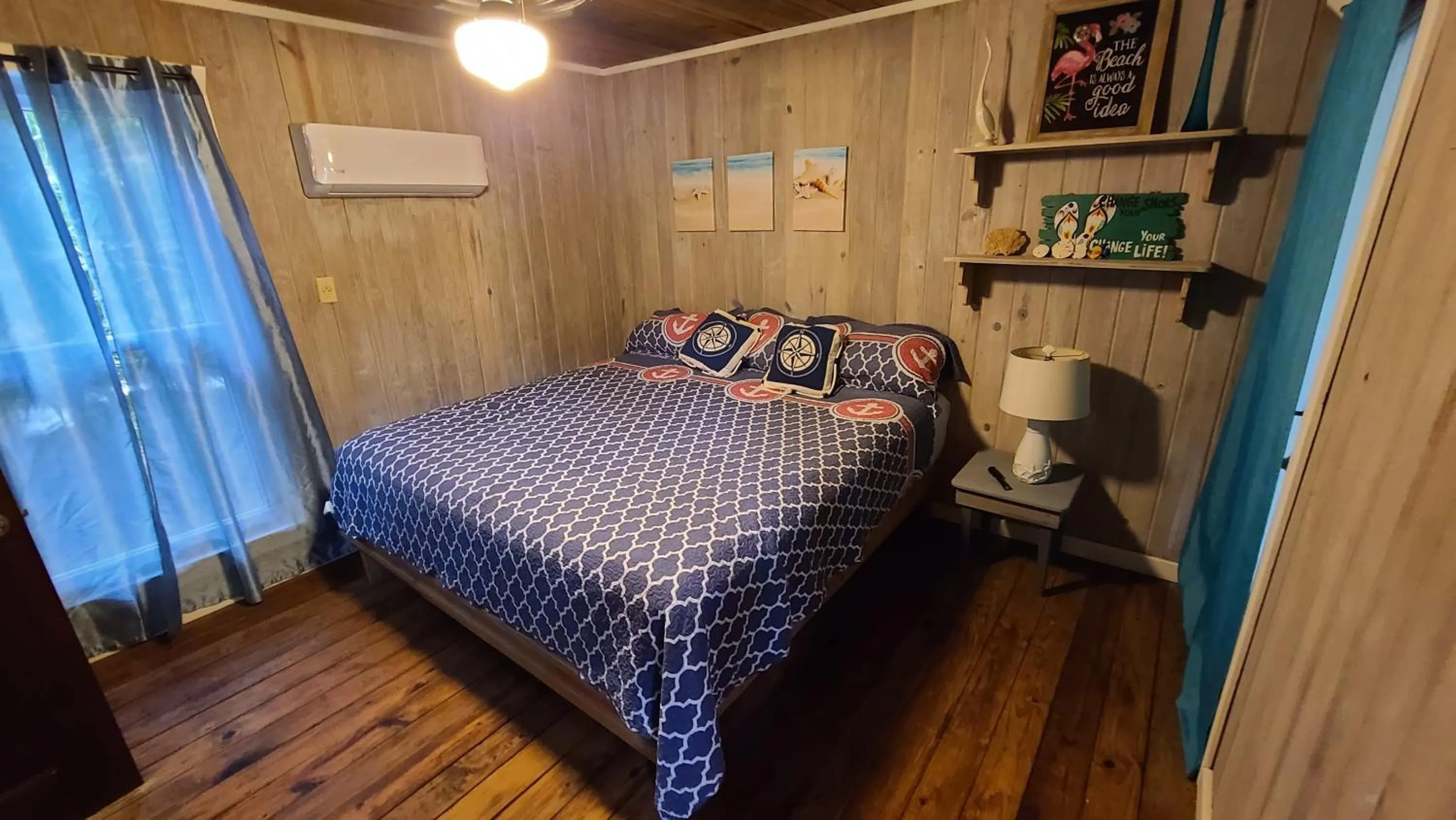 Bed in Coral Beach Village Resort