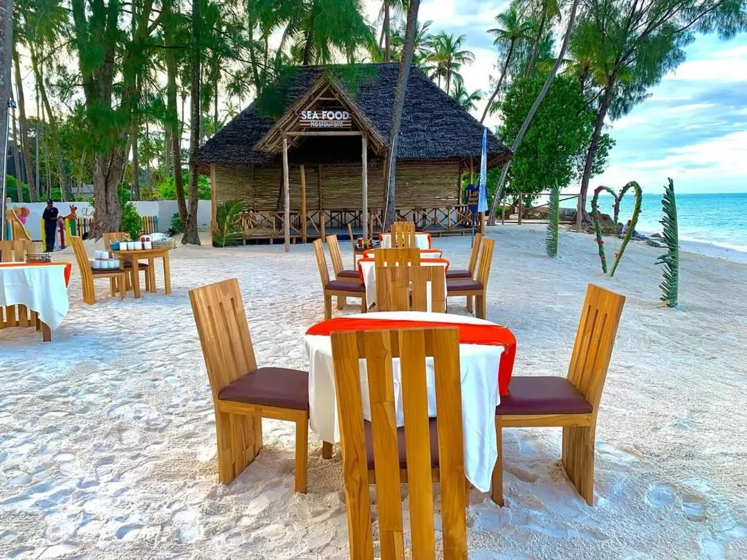 Restaurant/places to eat in Royal Mandarin Hotel & Resort