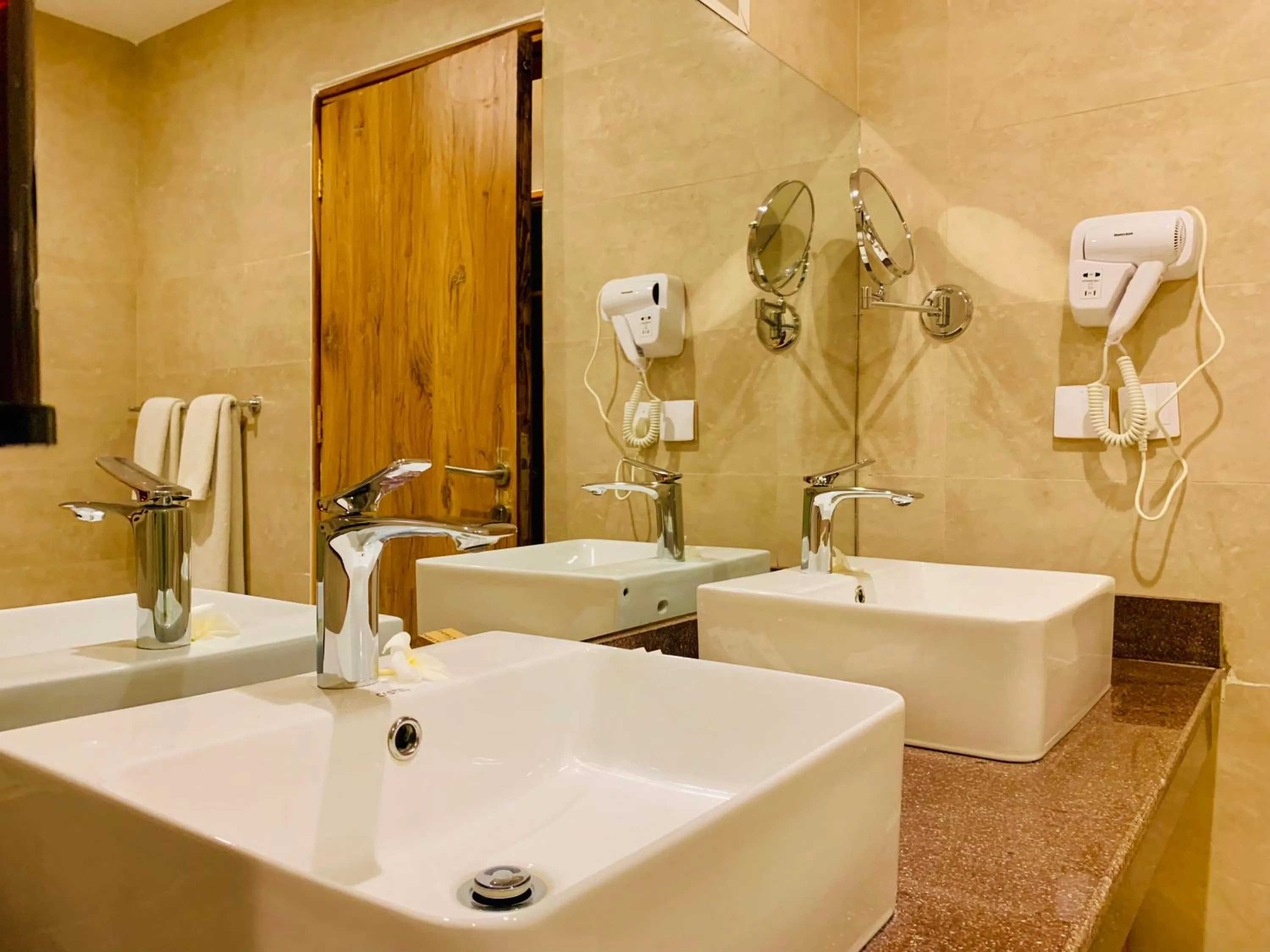 Bathroom in Royal Mandarin Hotel & Resort Zanzibar