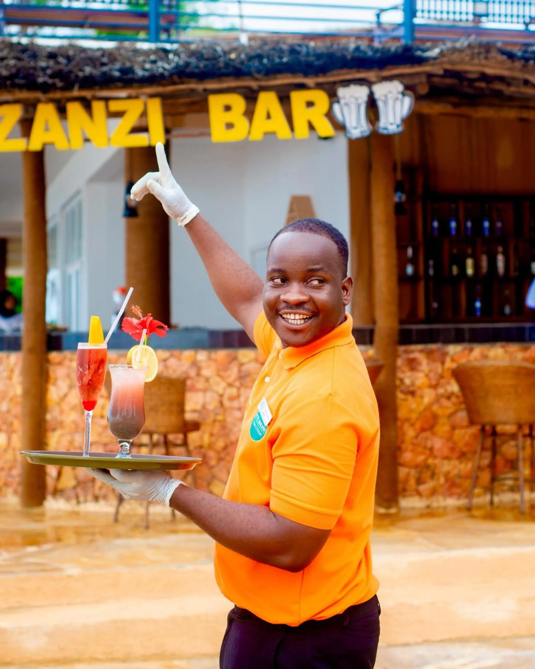 Lounge or bar in Royal Mandarin Hotel & Resort