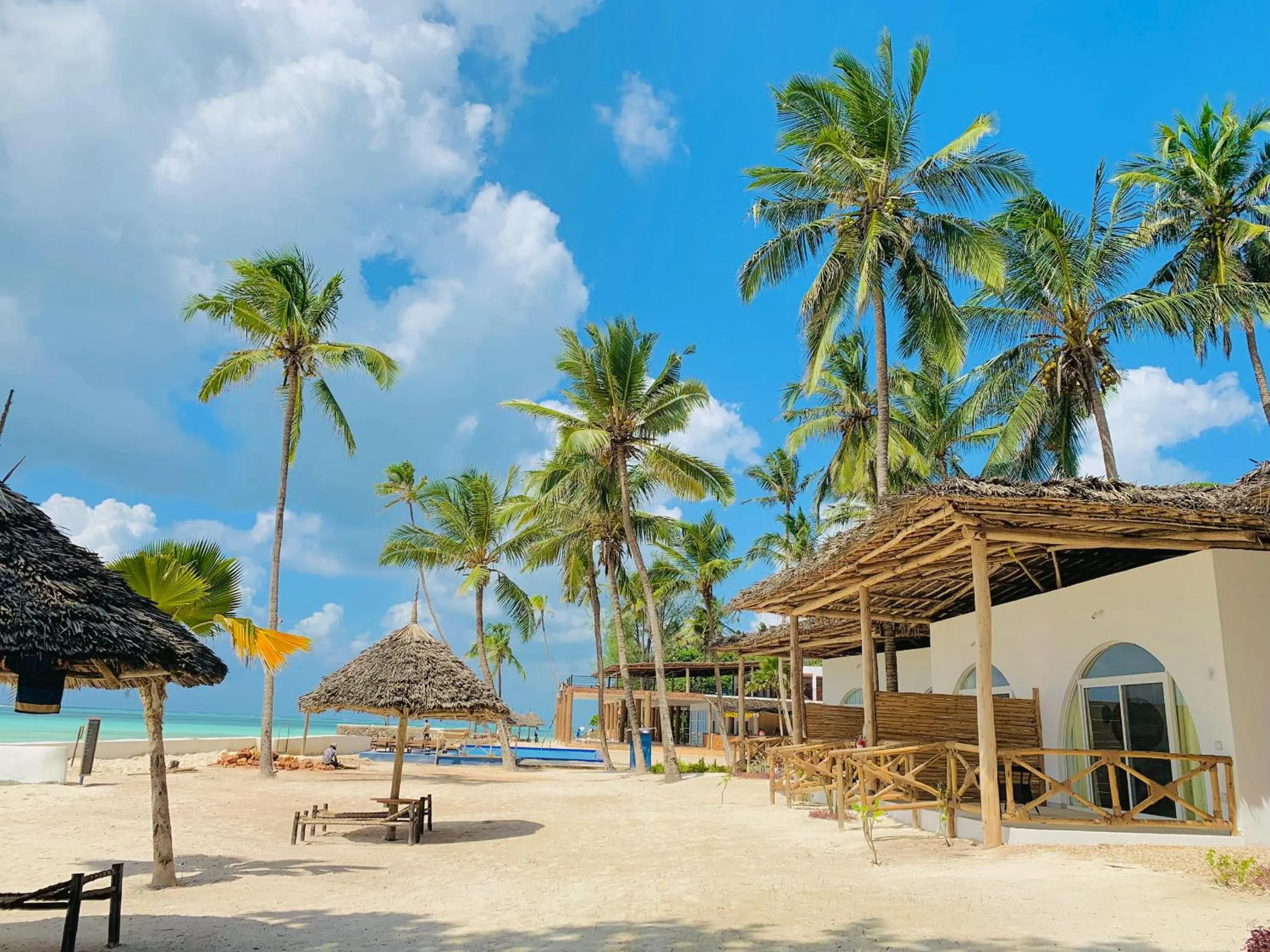 Day in Royal Mandarin Hotel & Resort