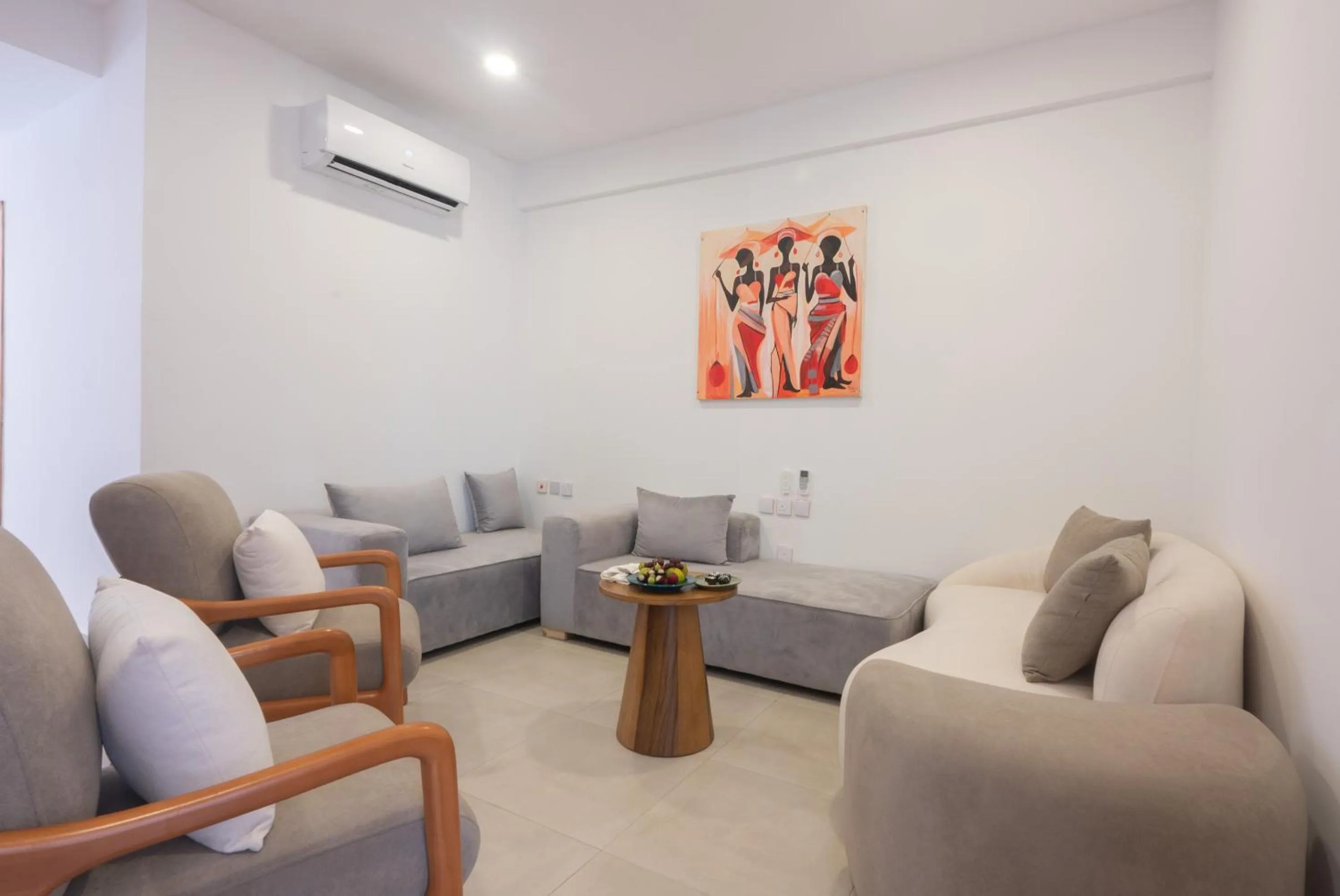 Living room in Royal Mandarin Hotel & Resort