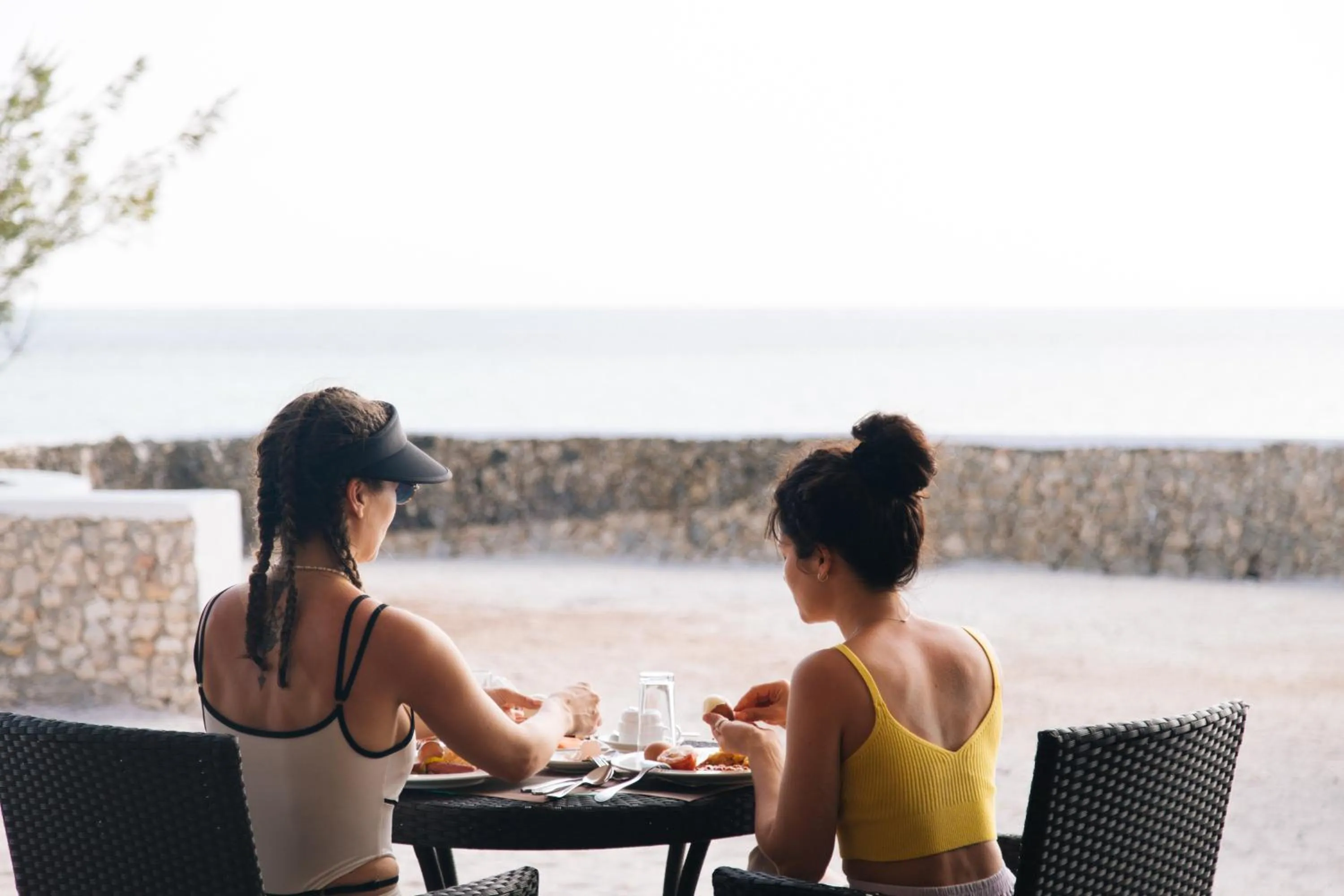 Restaurant/places to eat in Royal Mandarin Hotel & Resort