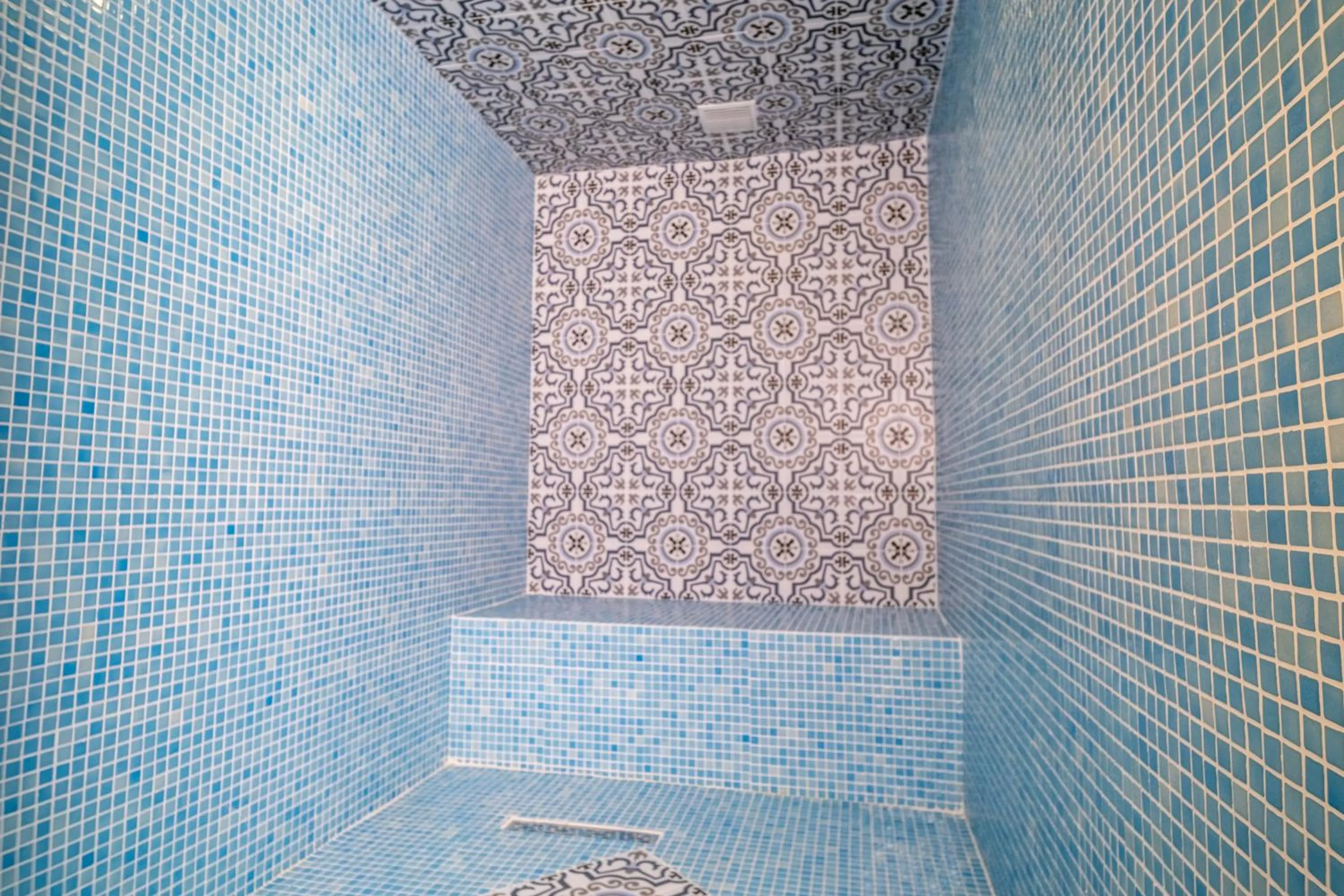 Spa and wellness centre/facilities in Grand CLOVER Hotel