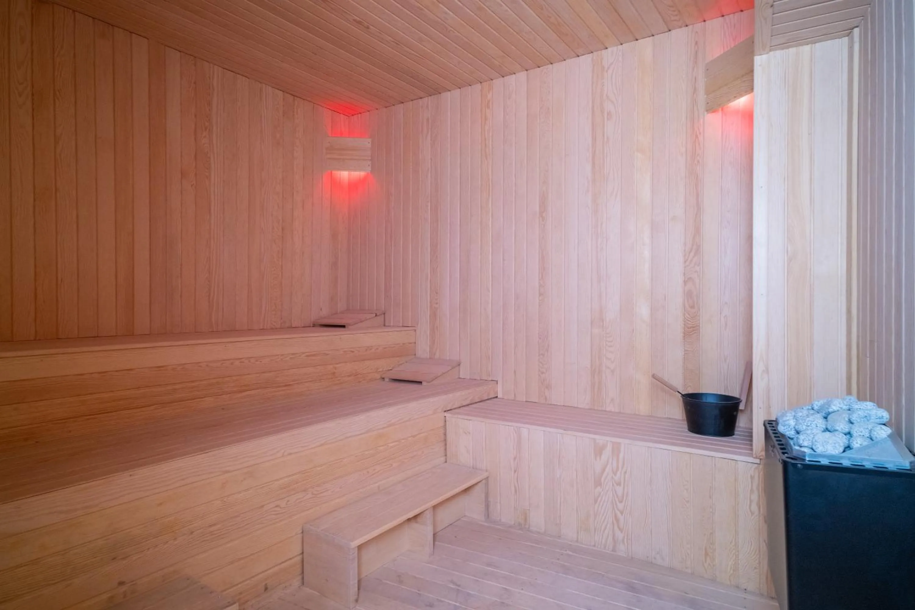 Sauna in Grand CLOVER Hotel