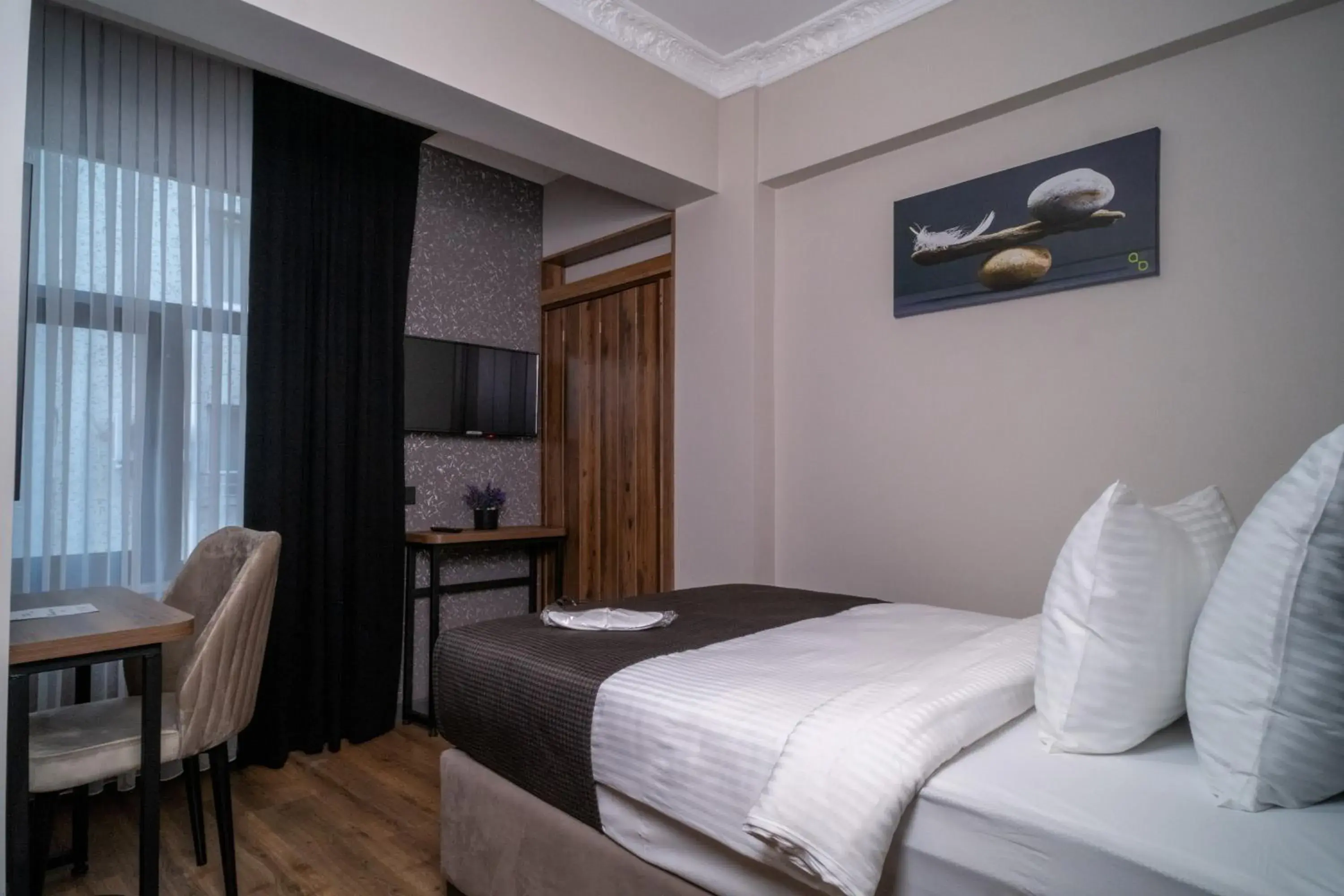 Single Room - single occupancy in Grand CLOVER Hotel Single Room - single occupancy in Grand CLOVER Hotel
