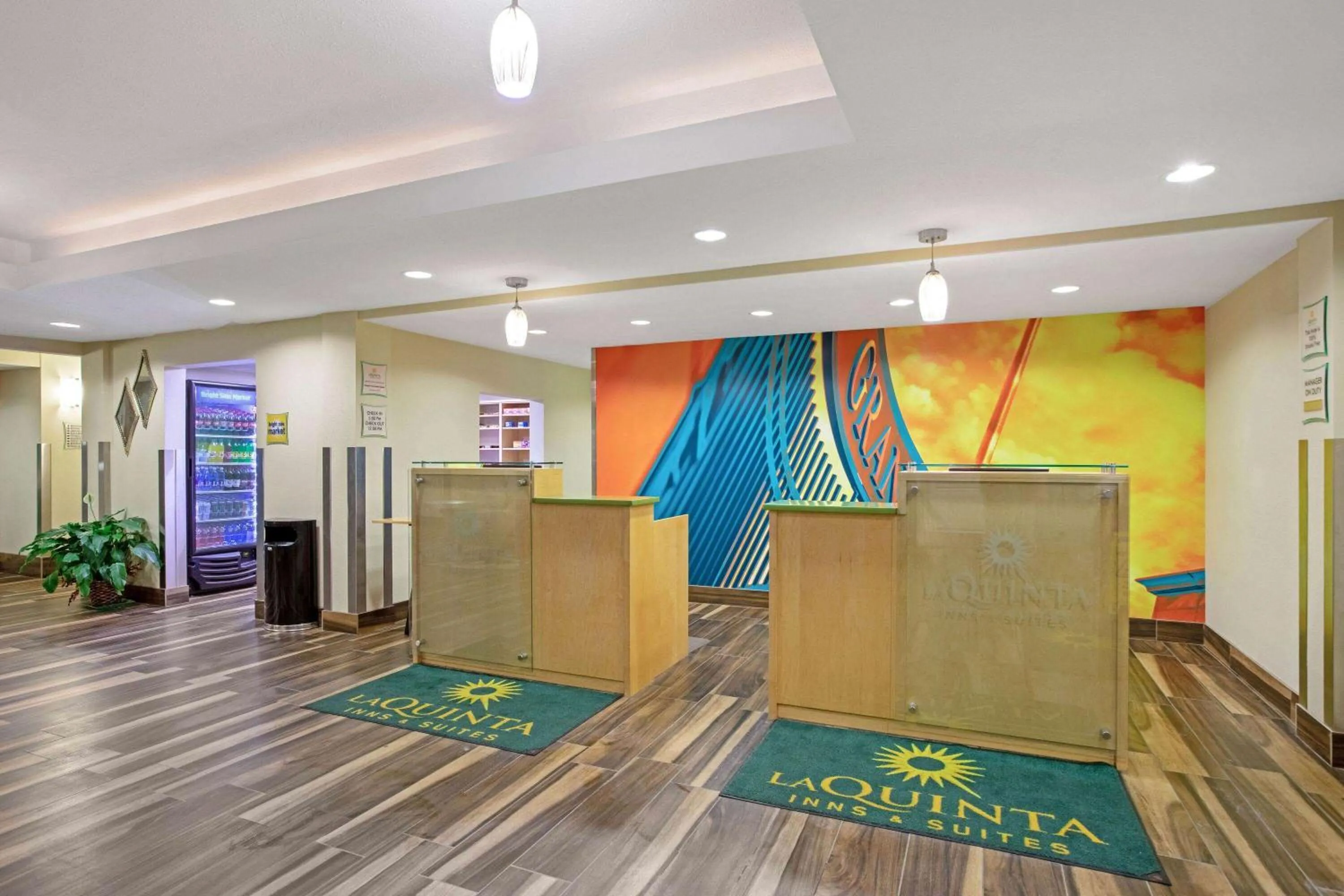 Lobby or reception in La Quinta by Wyndham Grand Forks
