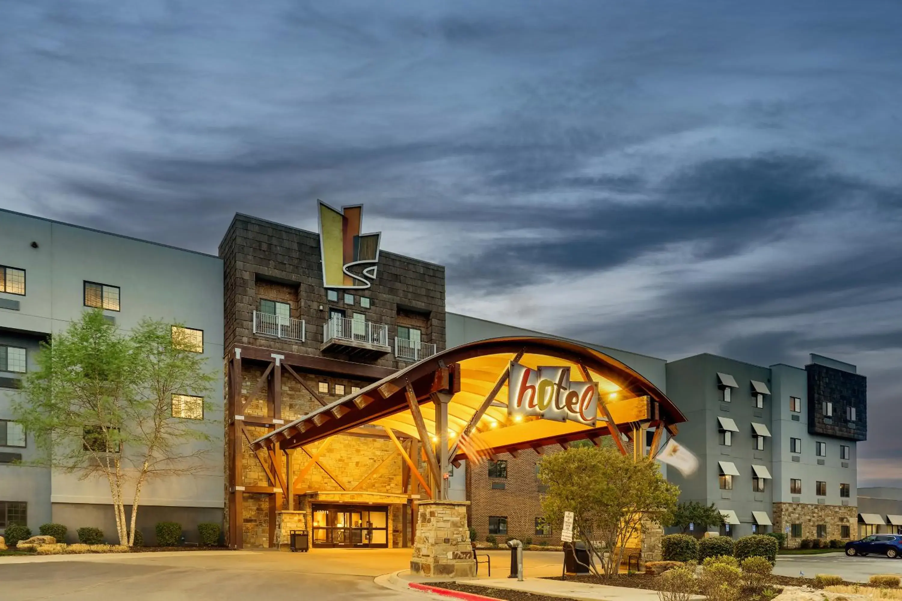 Property building in Stoney Creek Hotel Kansas City - Independence Property building in Stoney Creek Hotel Kansas City - Independence