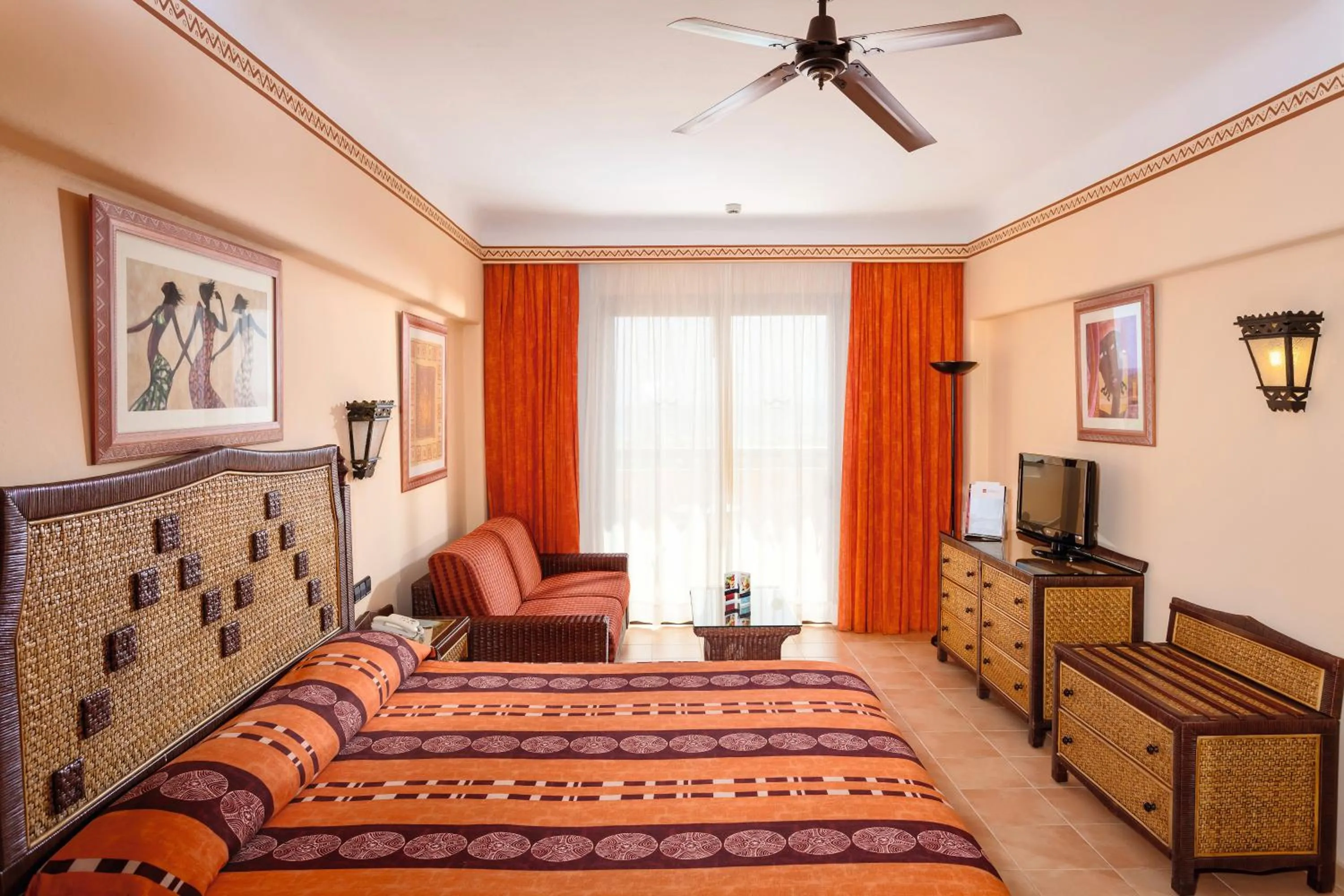 Bed in Hotel Riu Touareg - All Inclusive