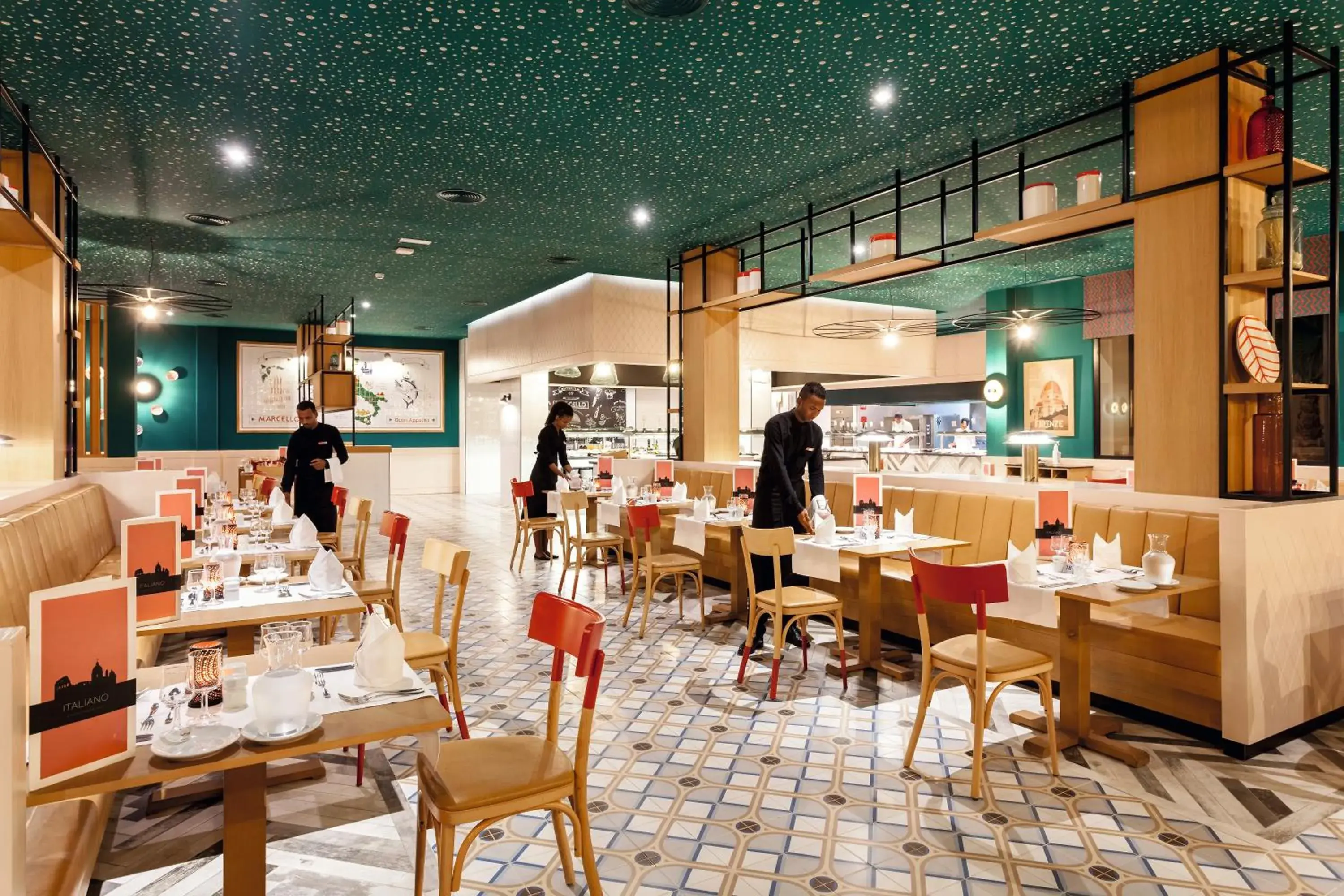 Restaurant/places to eat in Hotel Riu Touareg - All Inclusive Restaurant/places to eat in Hotel Riu Touareg - All Inclusive