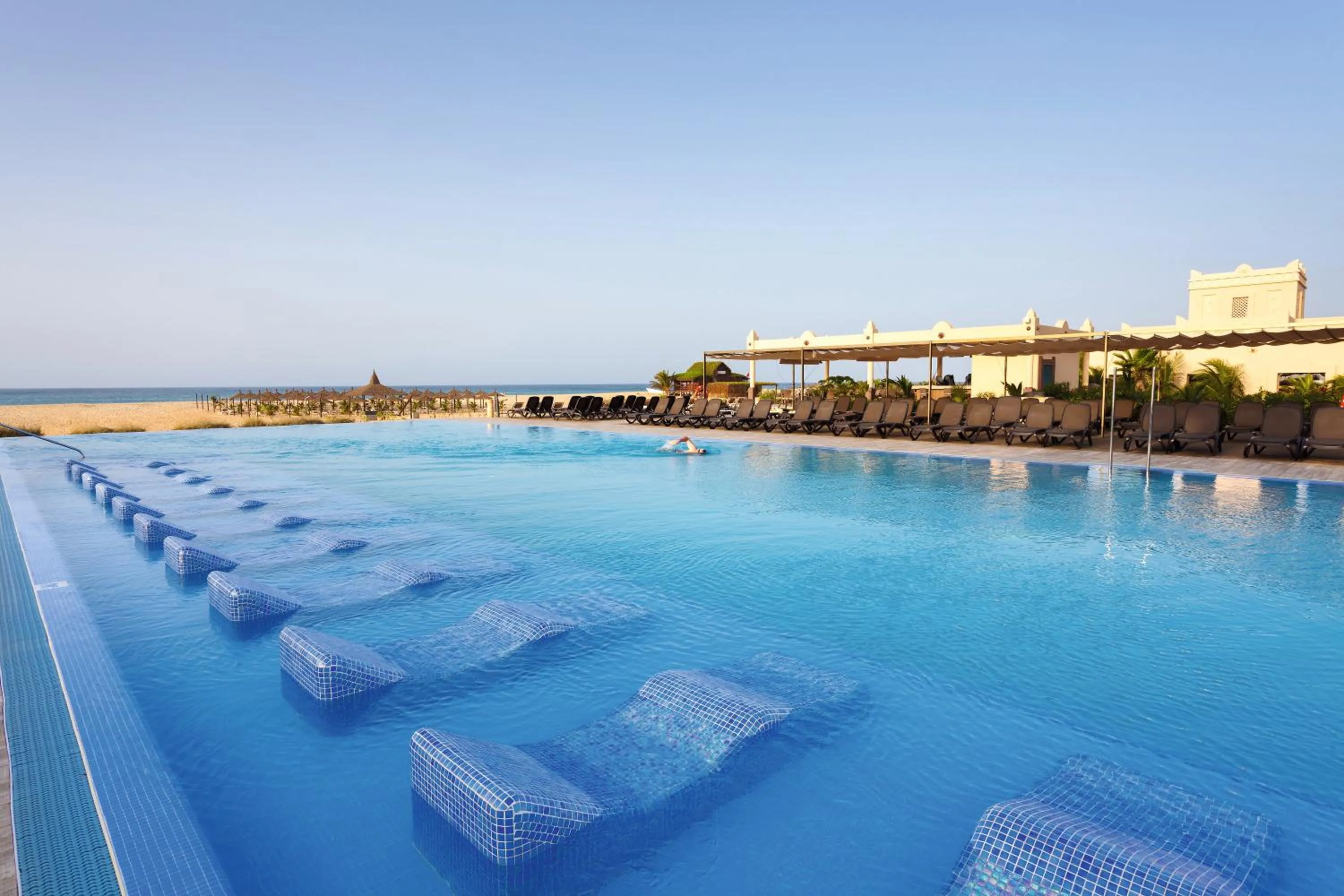 Swimming pool in Hotel Riu Touareg - All Inclusive