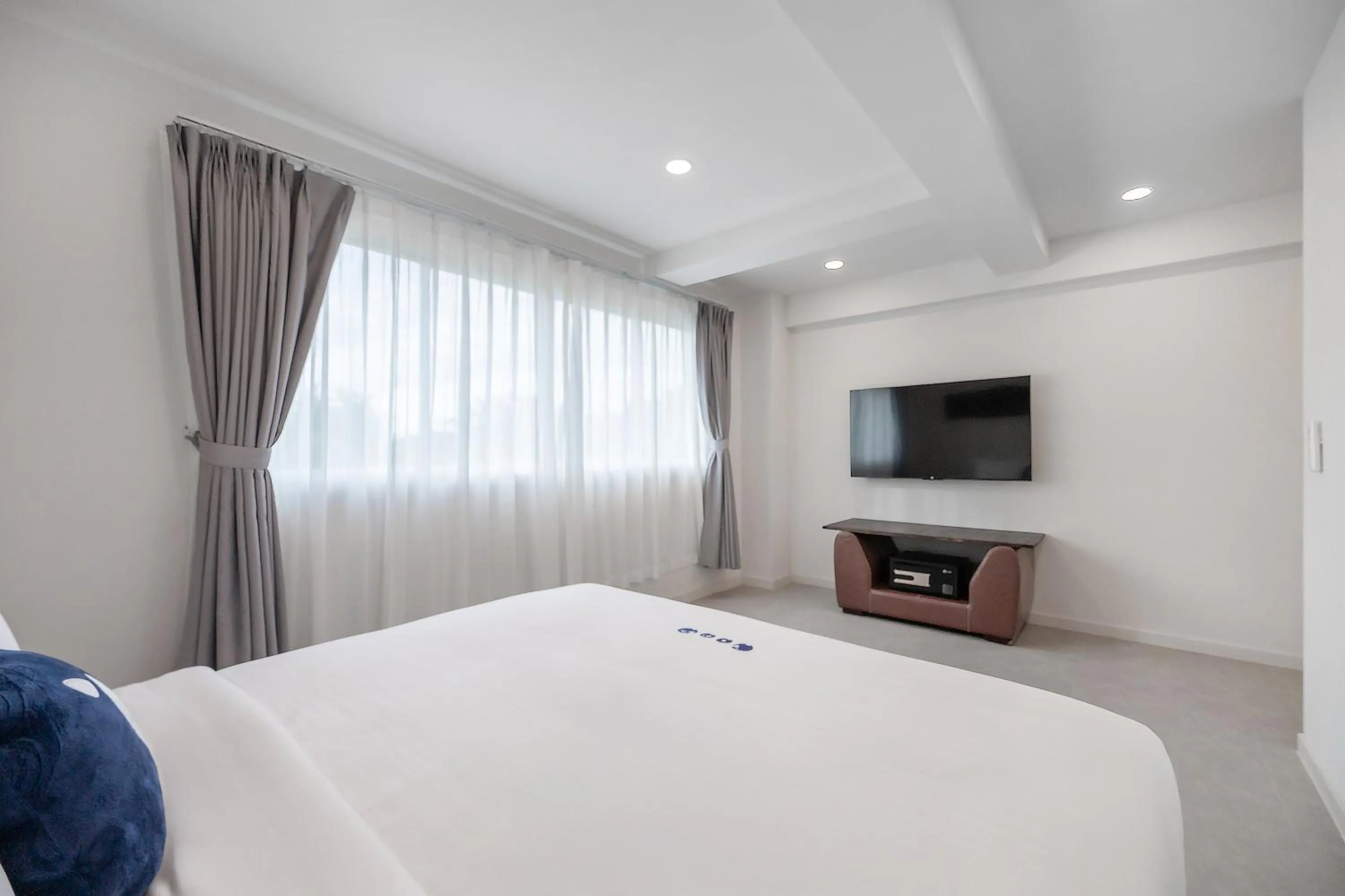 Bed in Kokotel Khao Lak Isara Casa