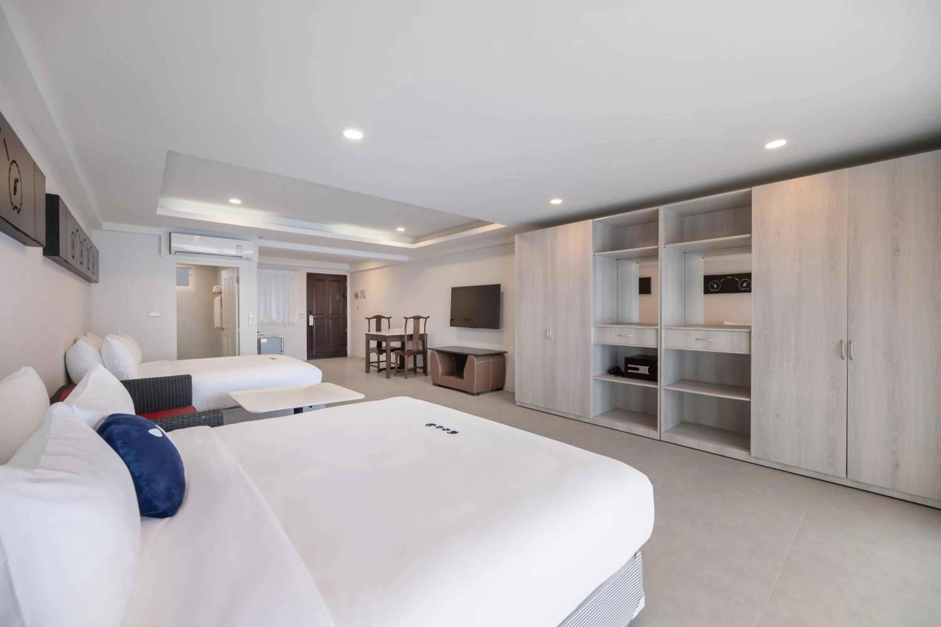 Bed in Kokotel Khao Lak Isara Casa