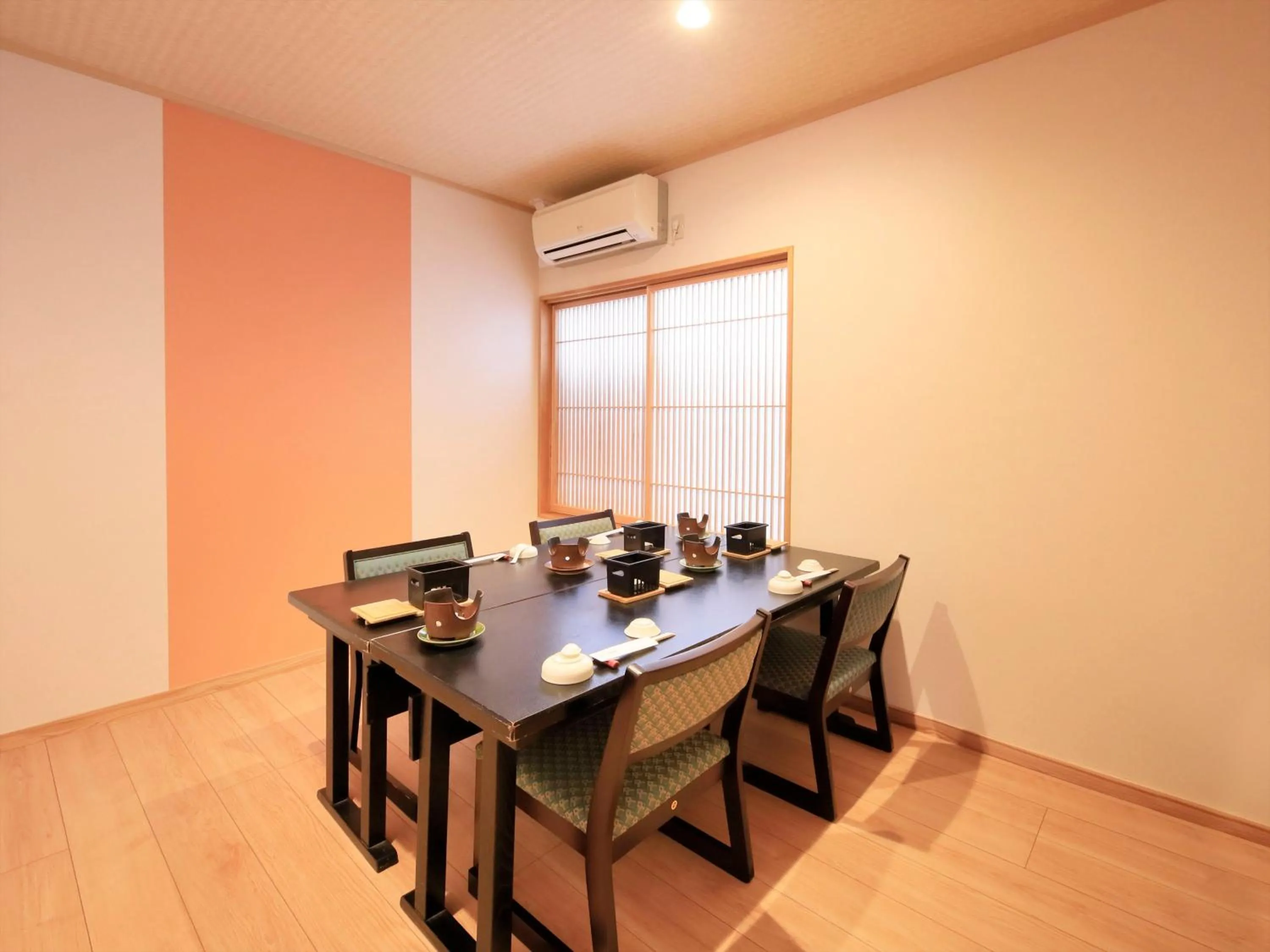 Restaurant/places to eat in Saikatei Jidaiya