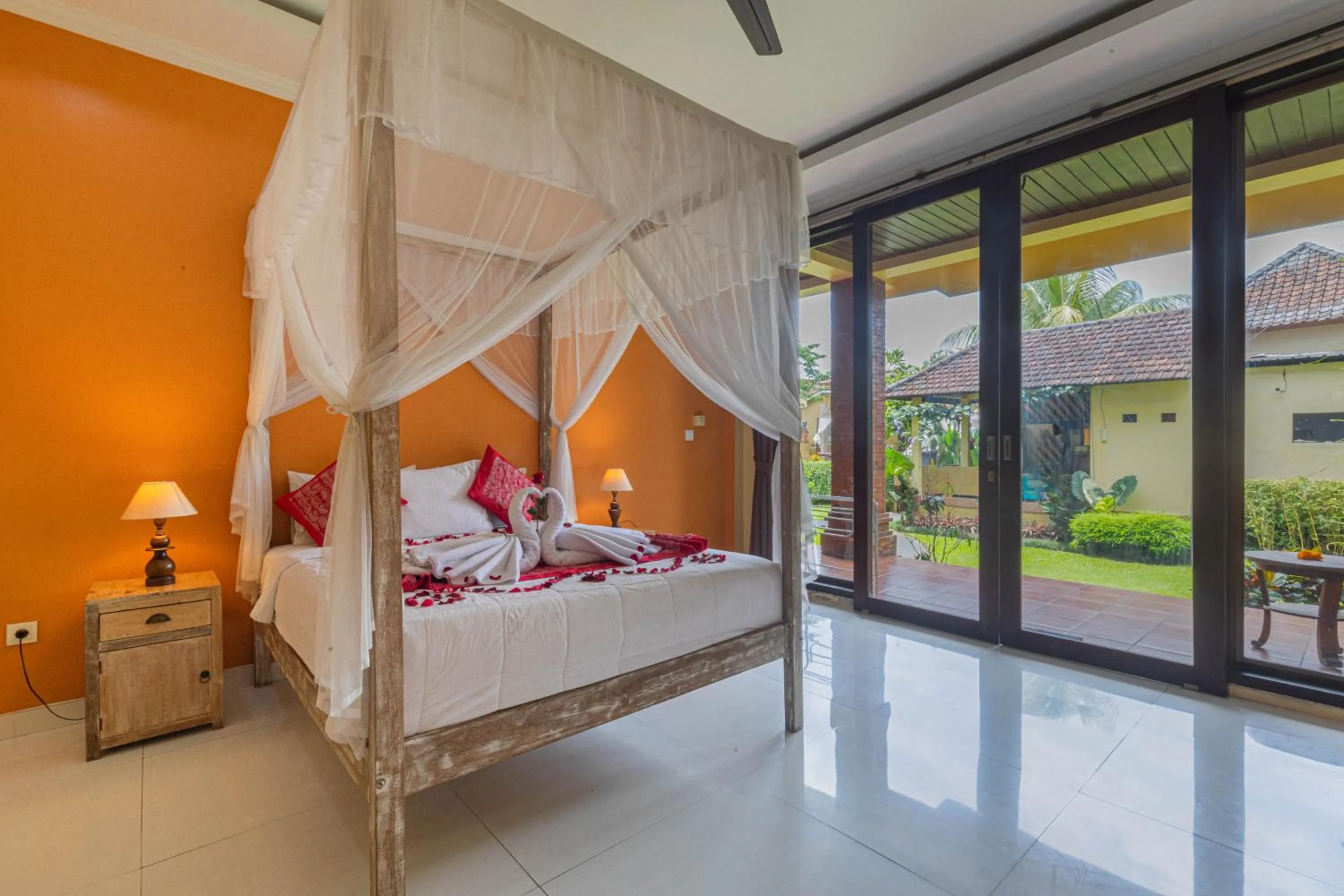 Bedroom, Bed in Pondok Kutuh Guest House