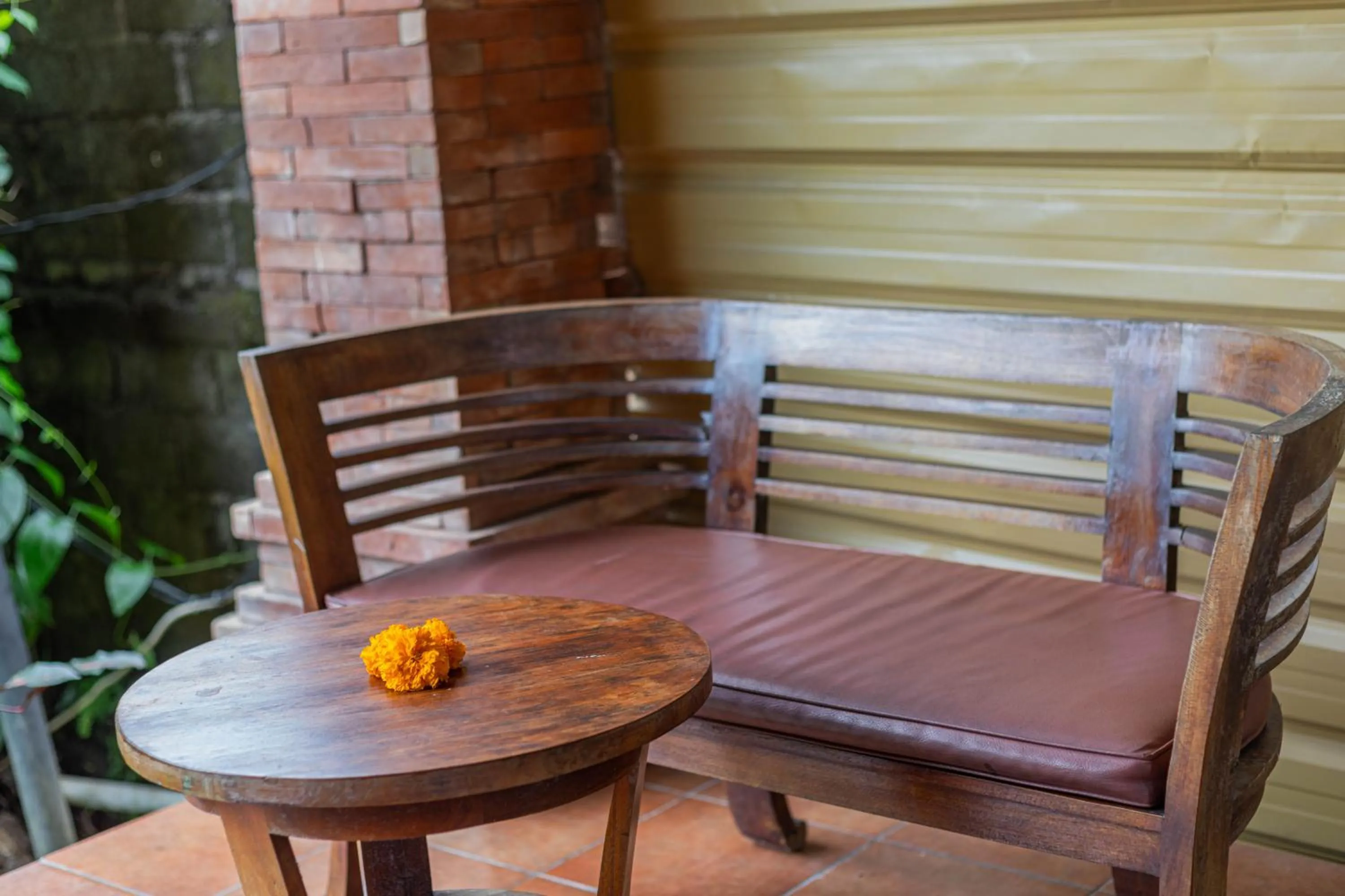 Seating area in Pondok Kutuh Guest House