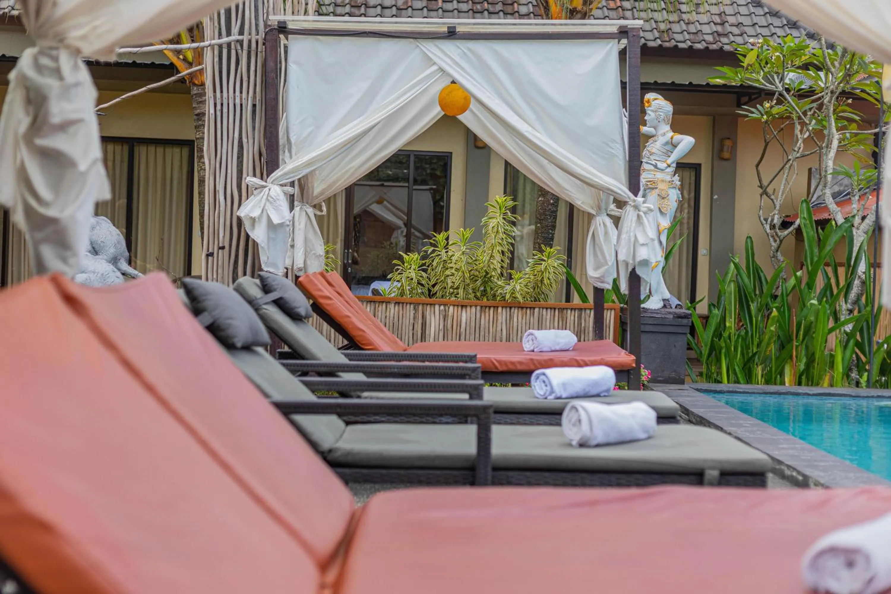 Swimming pool in Pondok Kutuh Guest House