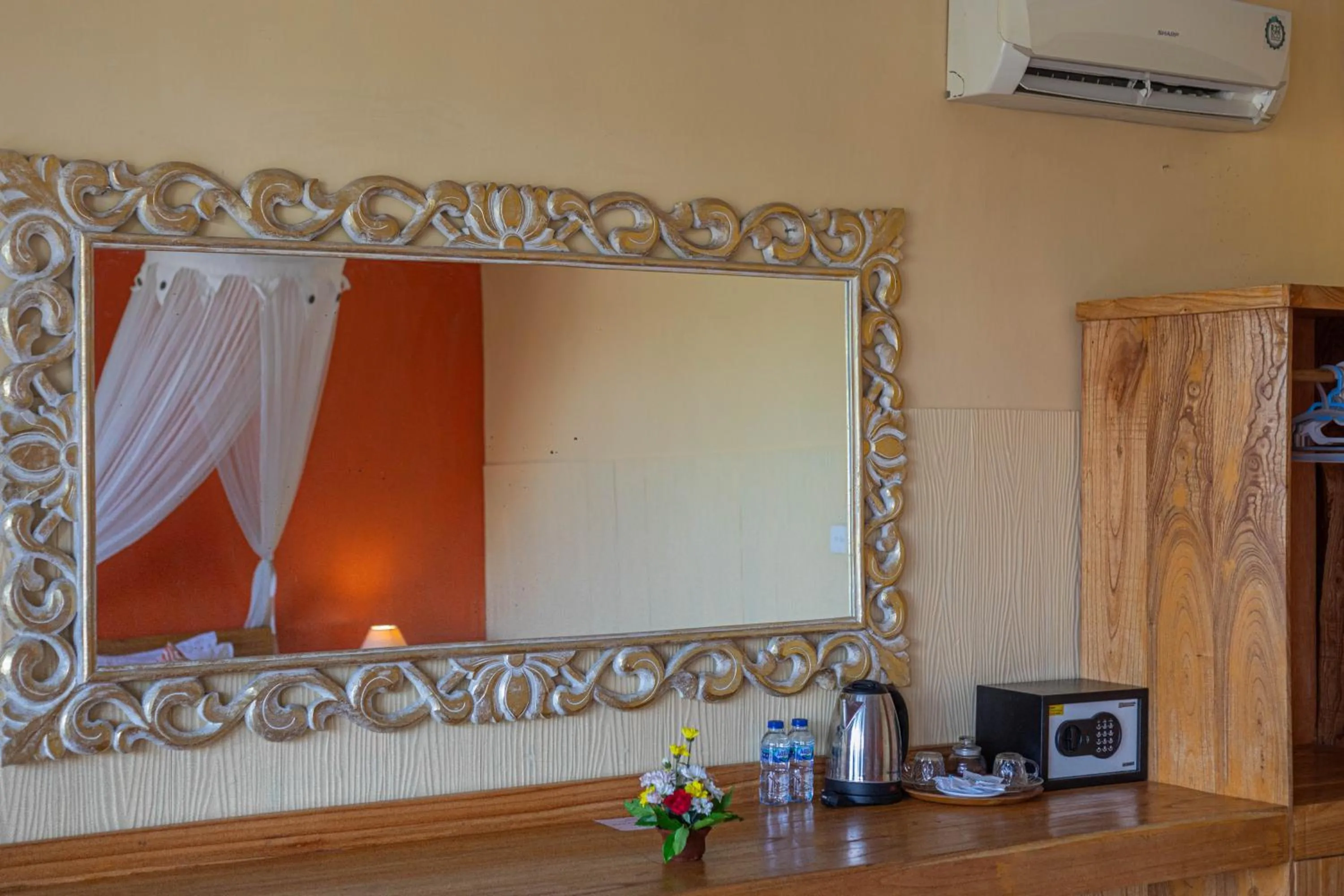 Coffee/tea facilities in Pondok Kutuh Guest House