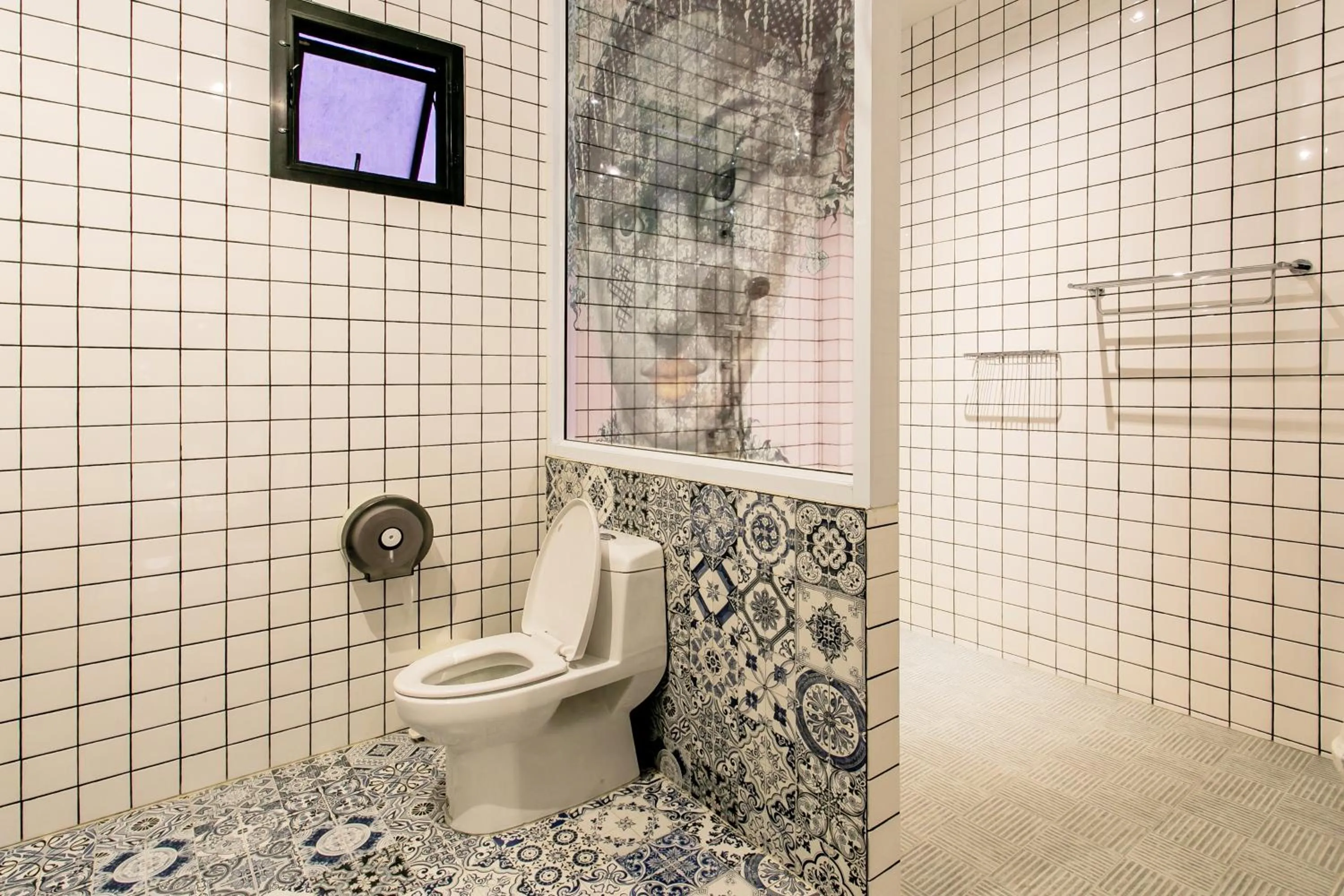 Toilet in Seava House Ao-Nang Krabi