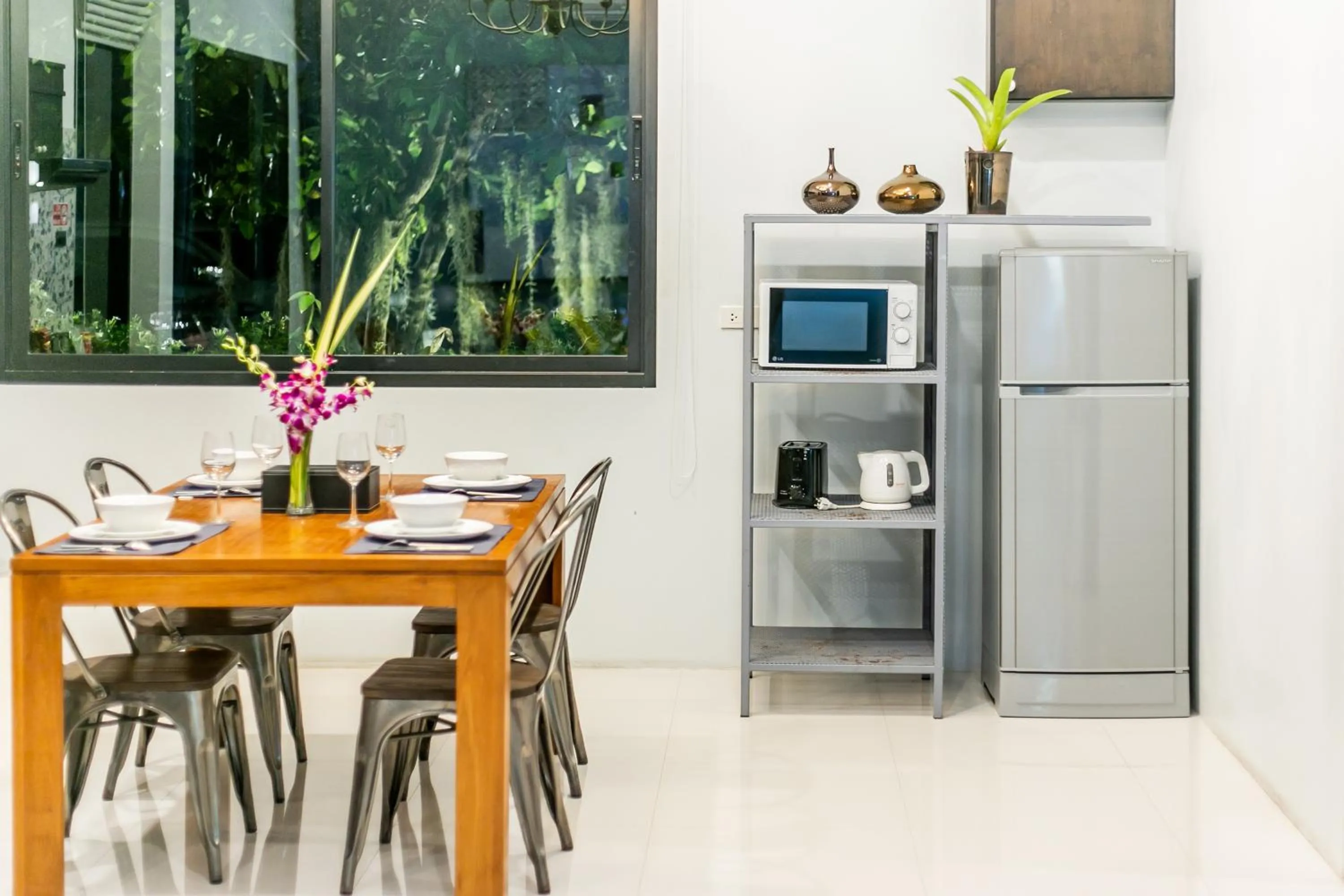 Dining area in Seava House Ao-Nang Krabi