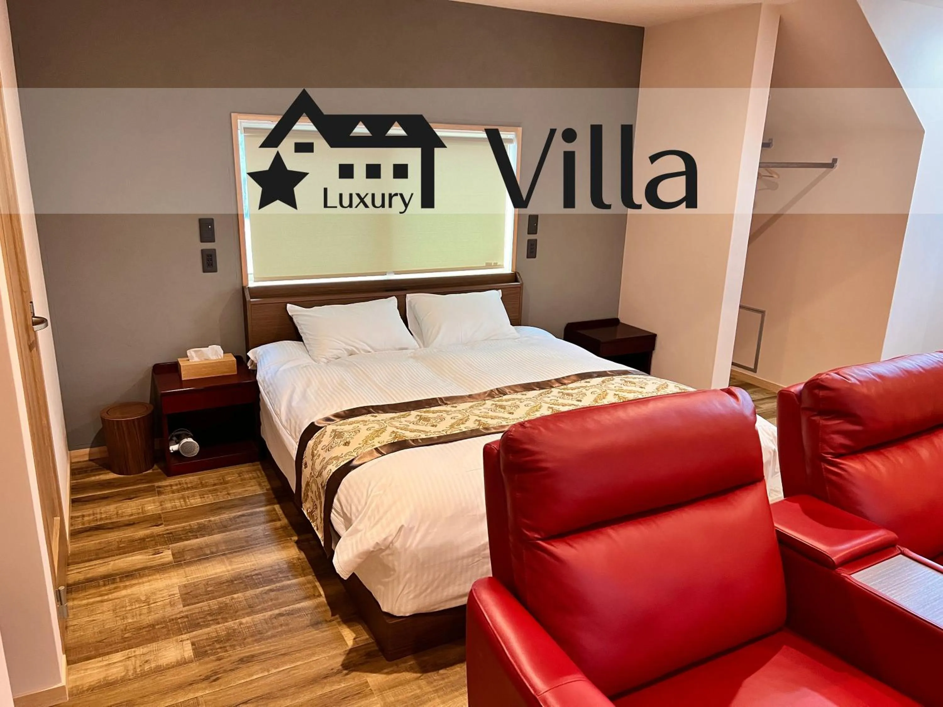 Bed in Meteor Garden