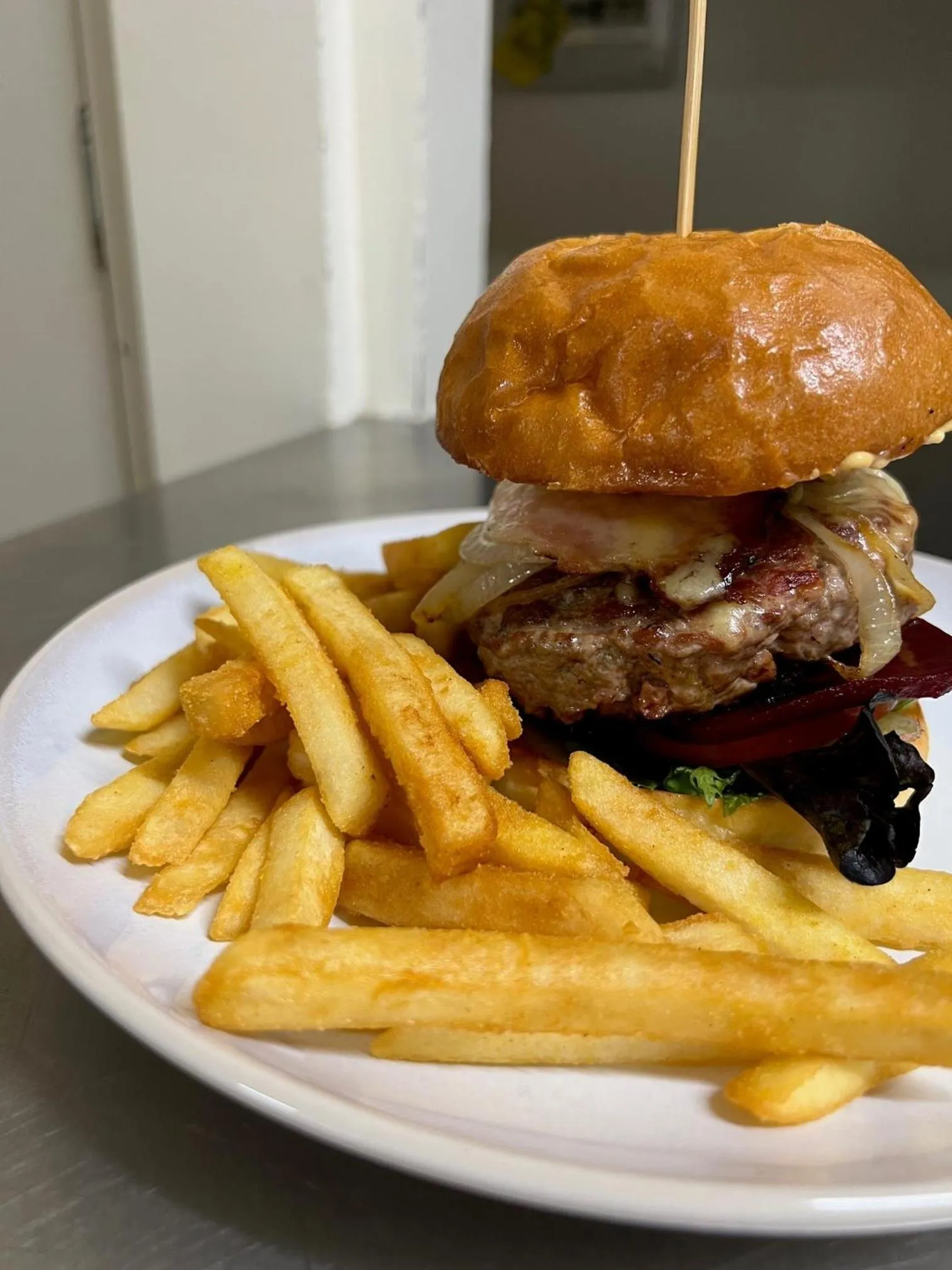 Restaurant/places to eat in Country Roads Motor Inn Dysart