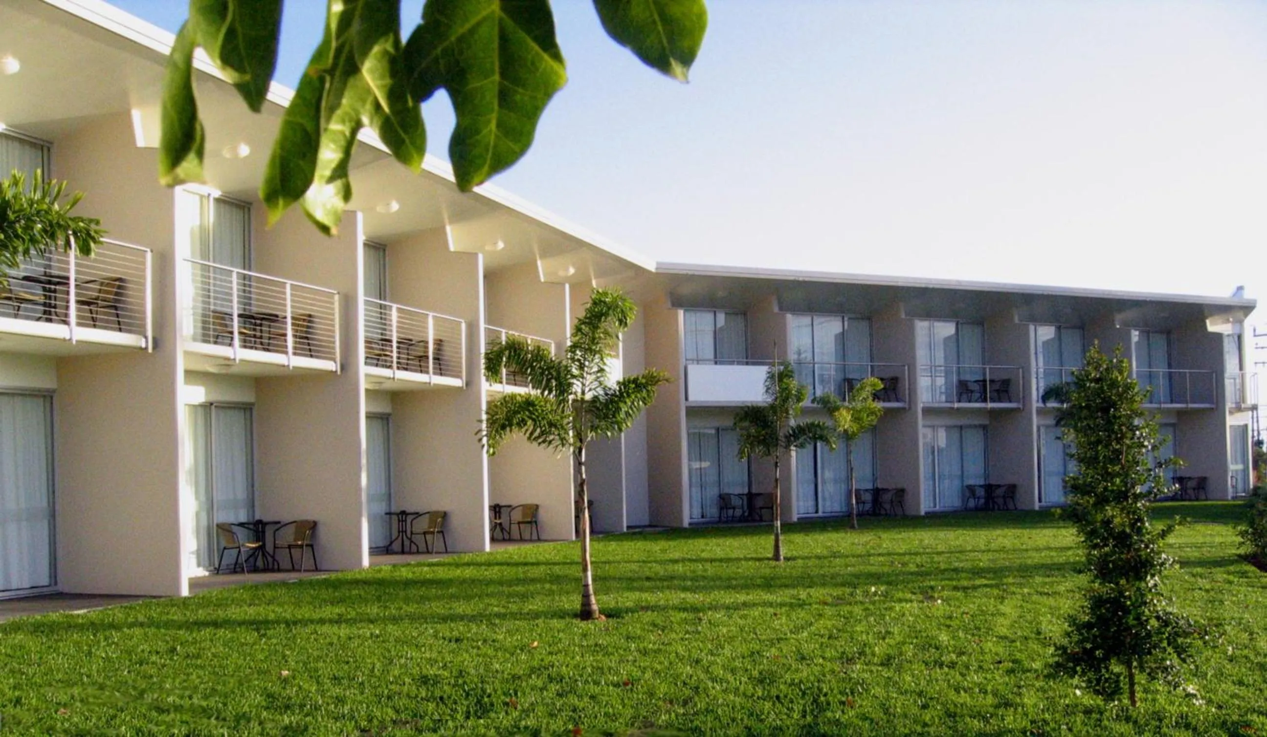 Property building in Country Roads Motor Inn Dysart